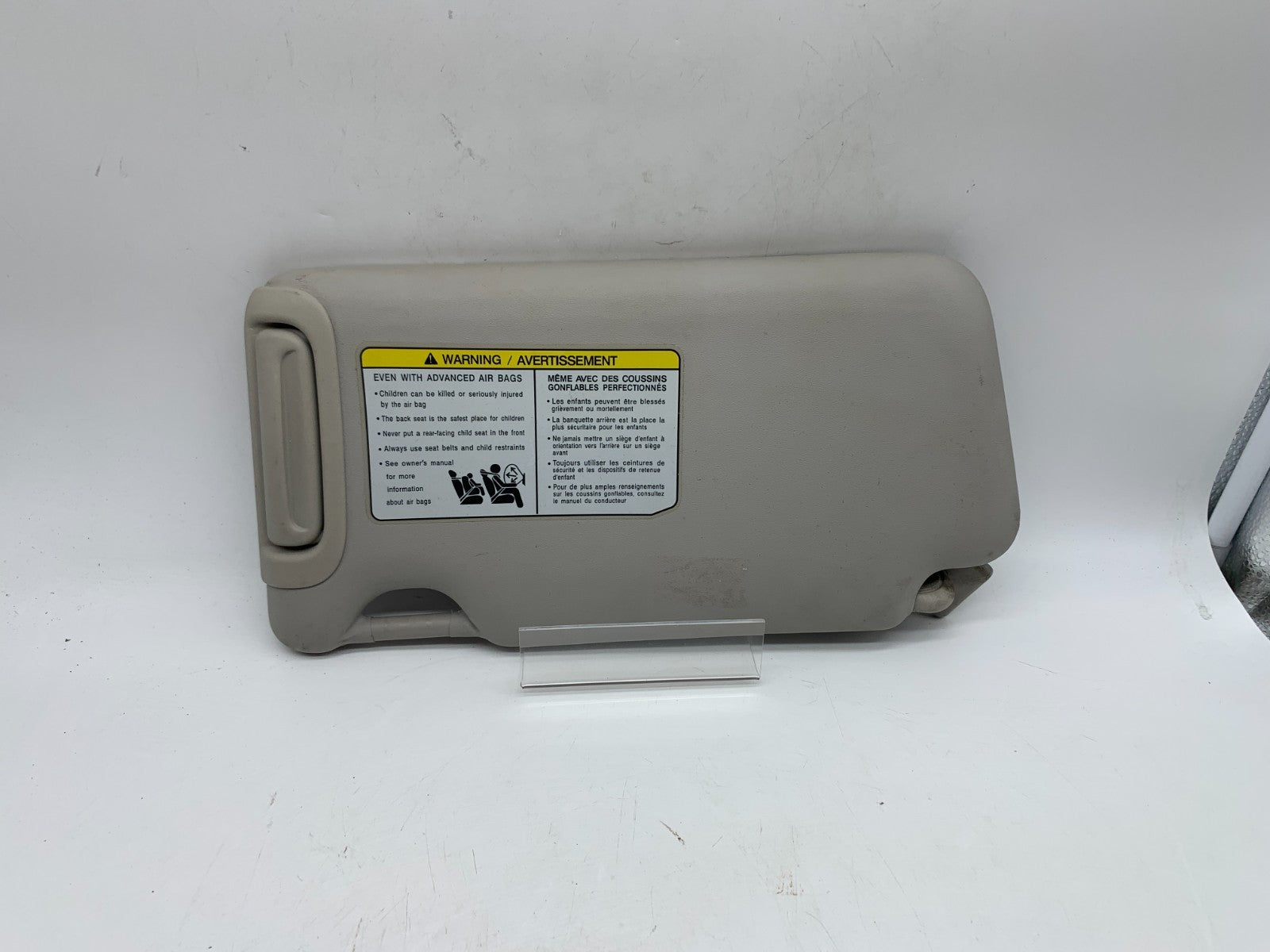 2013-2015 Nissan Versa Sedan Passenger Sun Visor Sunvisor Gray OEM D02B43009