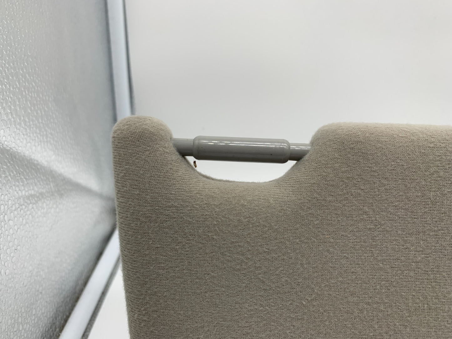 2005-2012 Toyota Avalon Passenger Sun Visor Illuminated Beige D01B20032