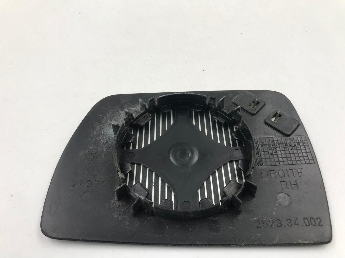 2004-2006 BMW X3 Passenger Side View Power Door Mirror Glass Only OEM C03B07085