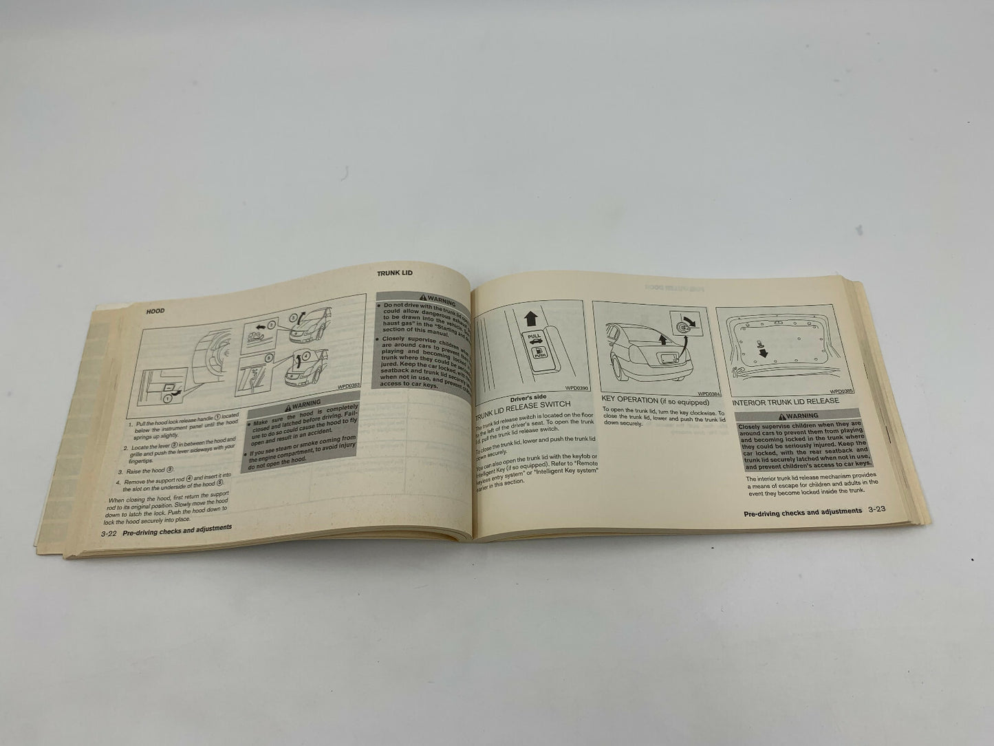 2008 Nissan Sentra Owners Manual Set with Case OEM B03B47052