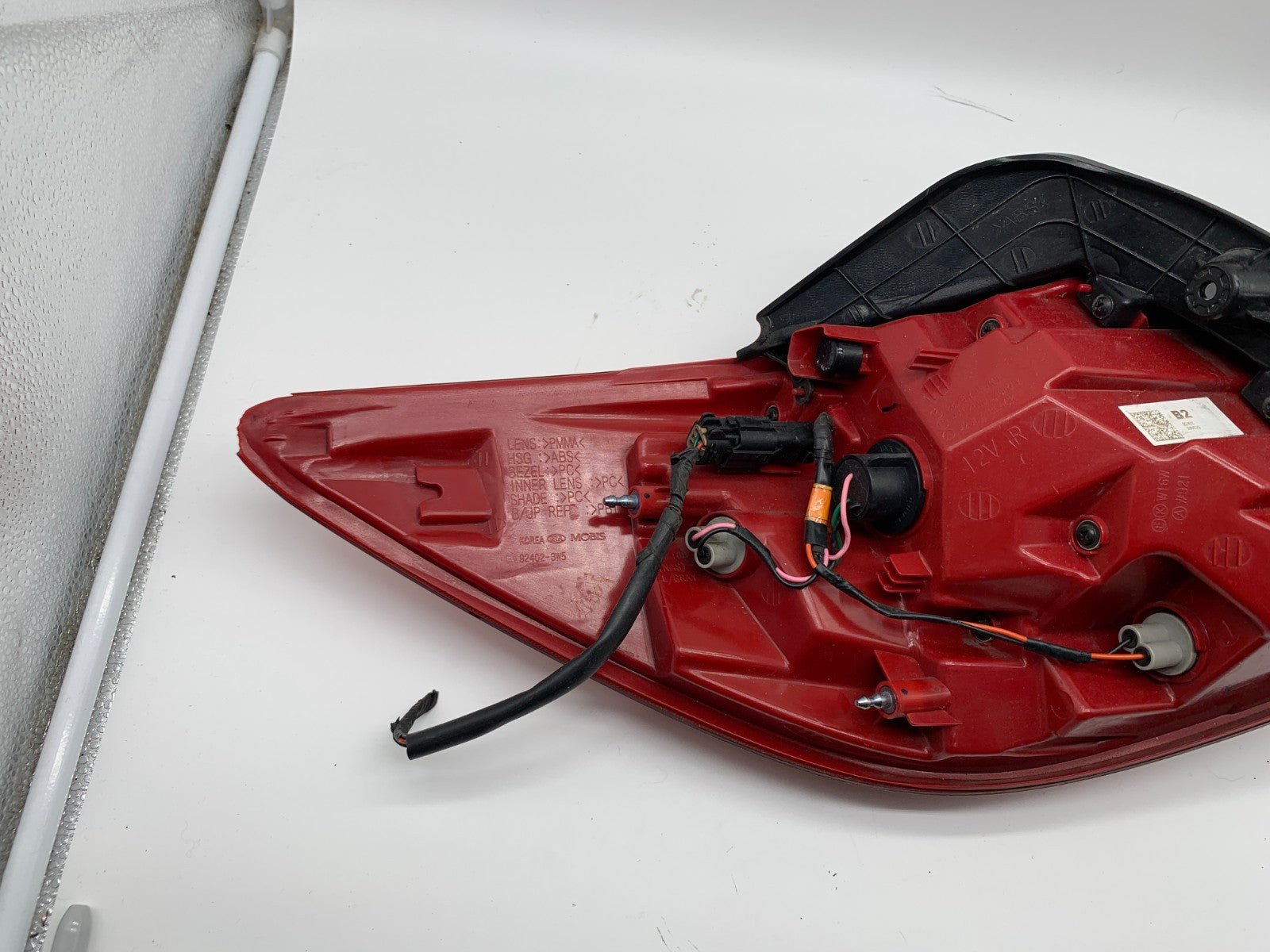 2014-2016 Kia Sportage Passenger Tail Light Taillight OEM C02B21002