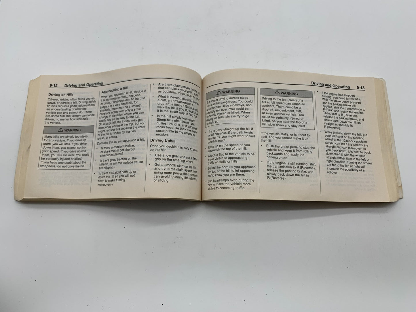 2011 Chevrolet Equinox Owners Manual OEM C03B44008