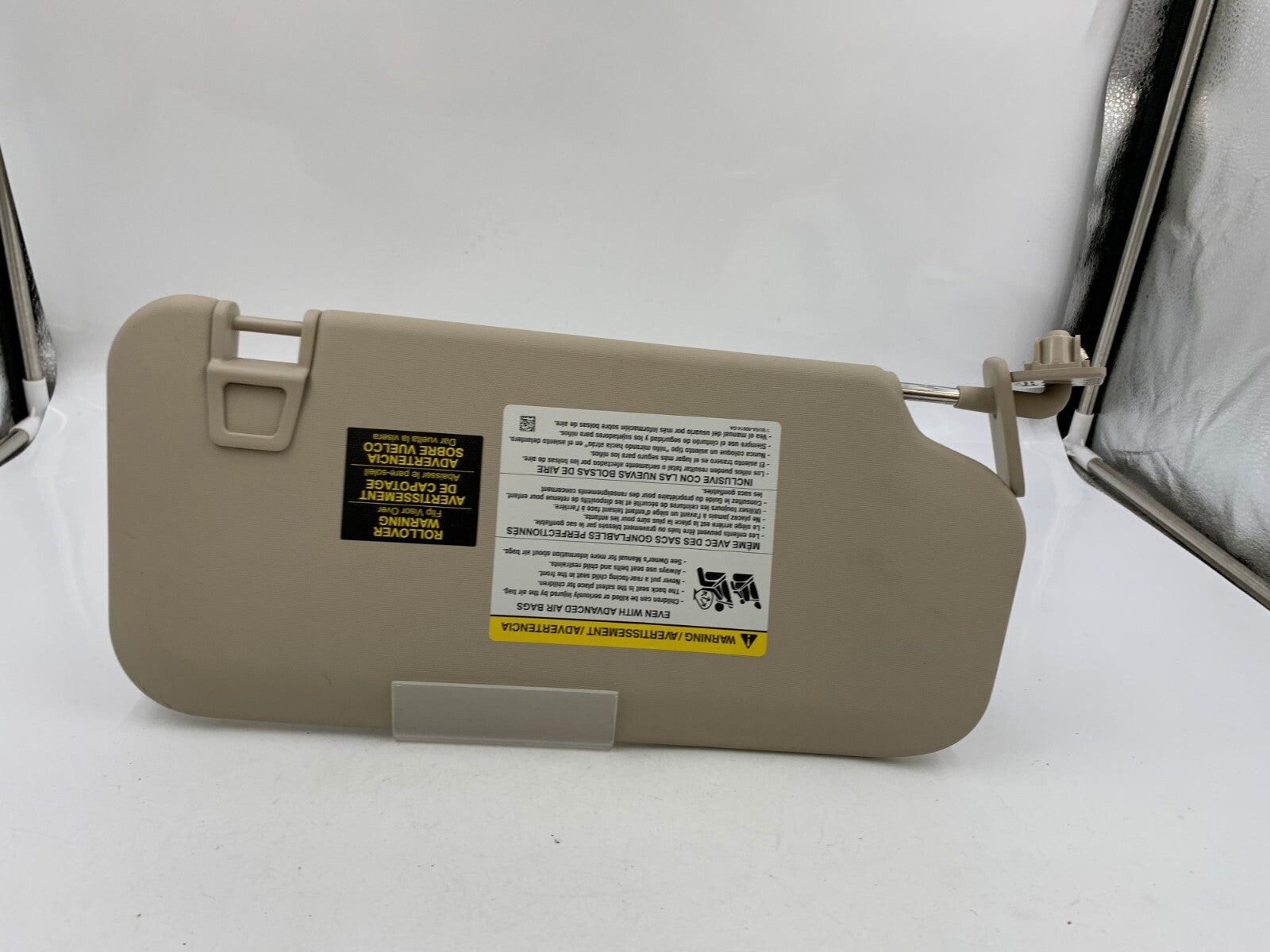 2020 Ford Escape Driver Sun Visor Illumination Gray OEM A01B47011