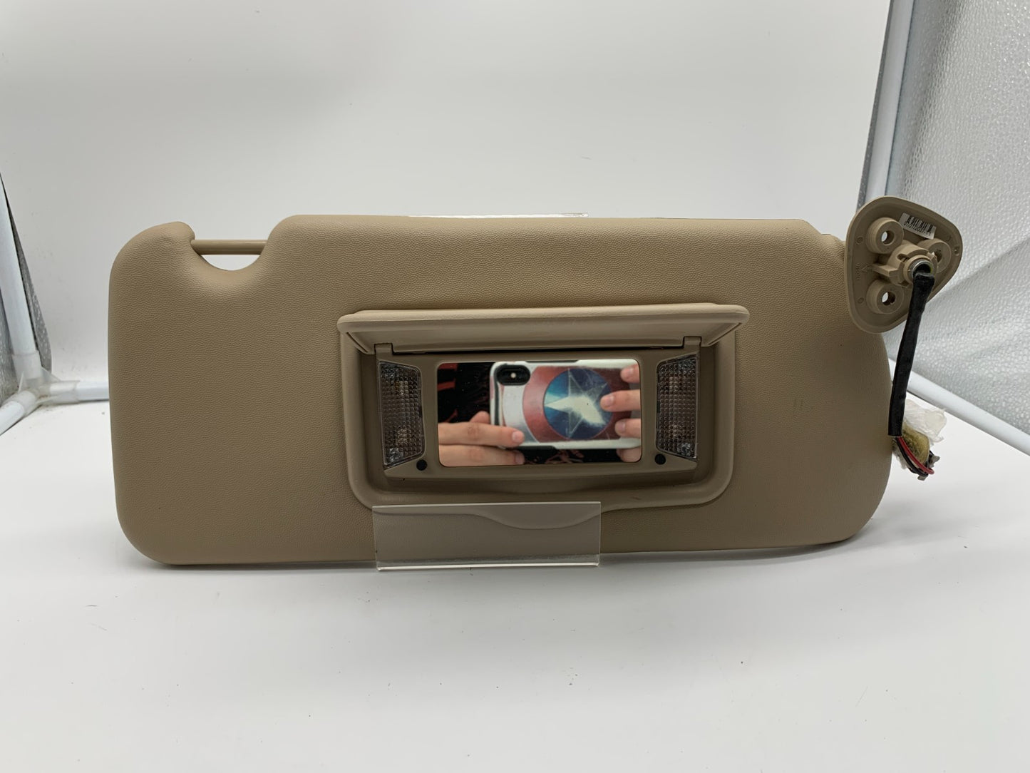2004-2009 Cadillac SRX Passenger Sun Visor Tan Illuminated OEM