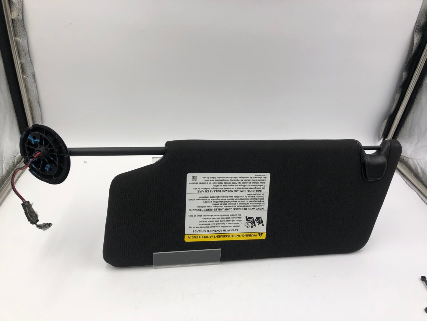 2011-2015 Ford Explorer Passenger Sun Visor Illuminated Black OEM C03B41028