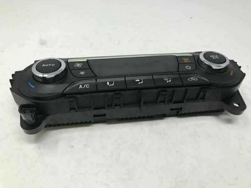 2012 Ford Focus AC Heater Climate Control Unit OEM D02B17002