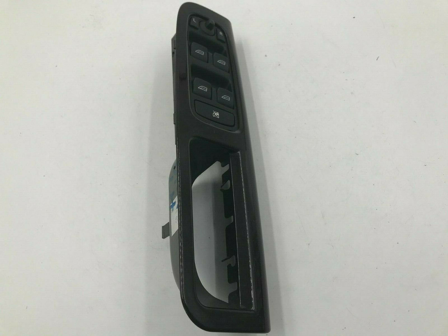 2004-2006 Volvo 40 Series Master Power Window Switch OEM D02B36013