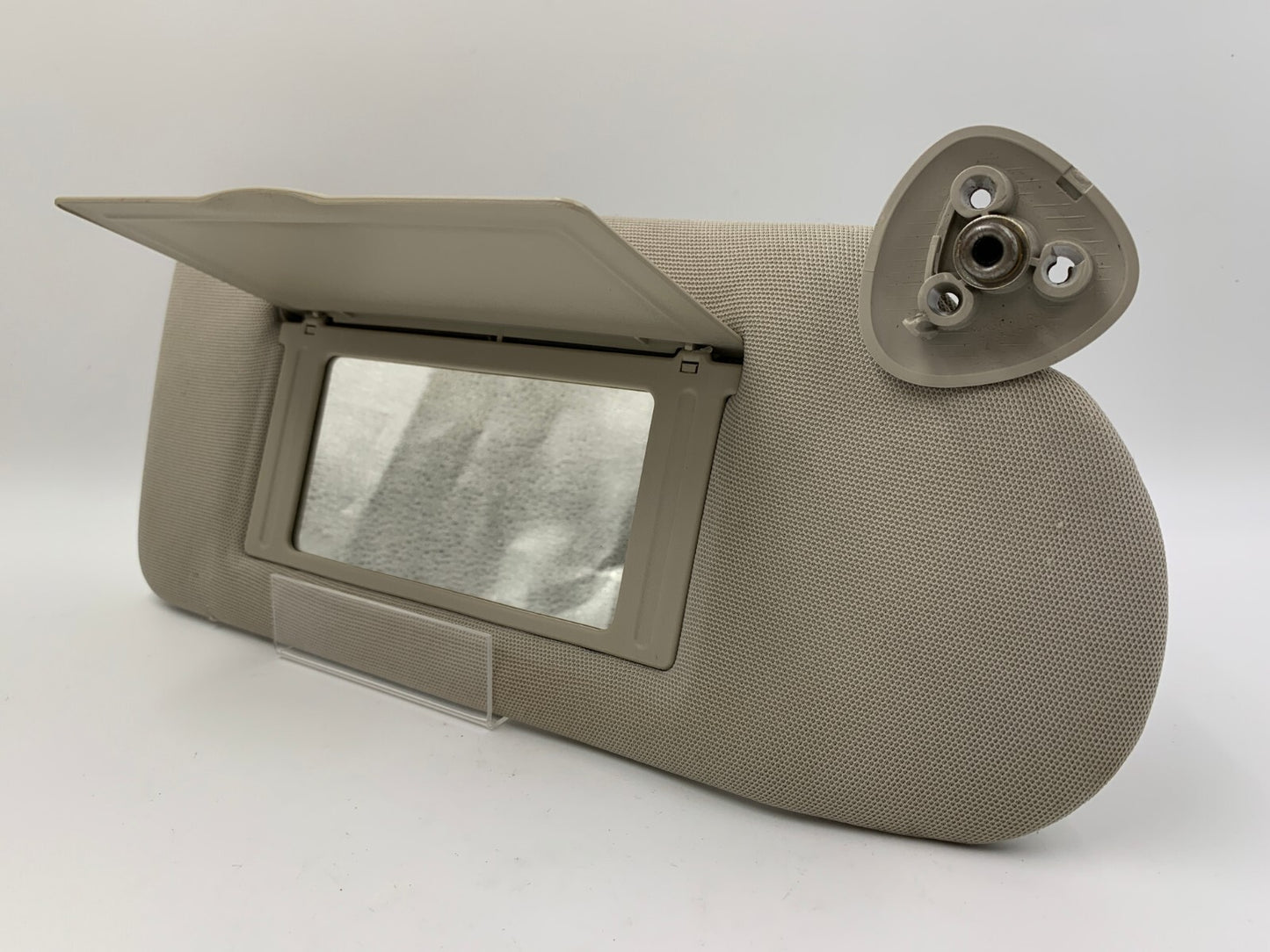 2005-2008 Pontiac Grand Prix Passenger Sun Visor Gray OEM C02B40029