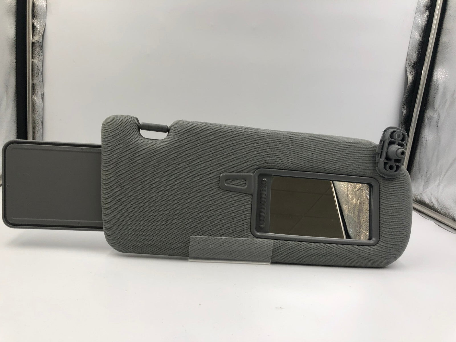 2011-2015 Kia Sorento Passenger Sun Visor Gray OEM C01B32027