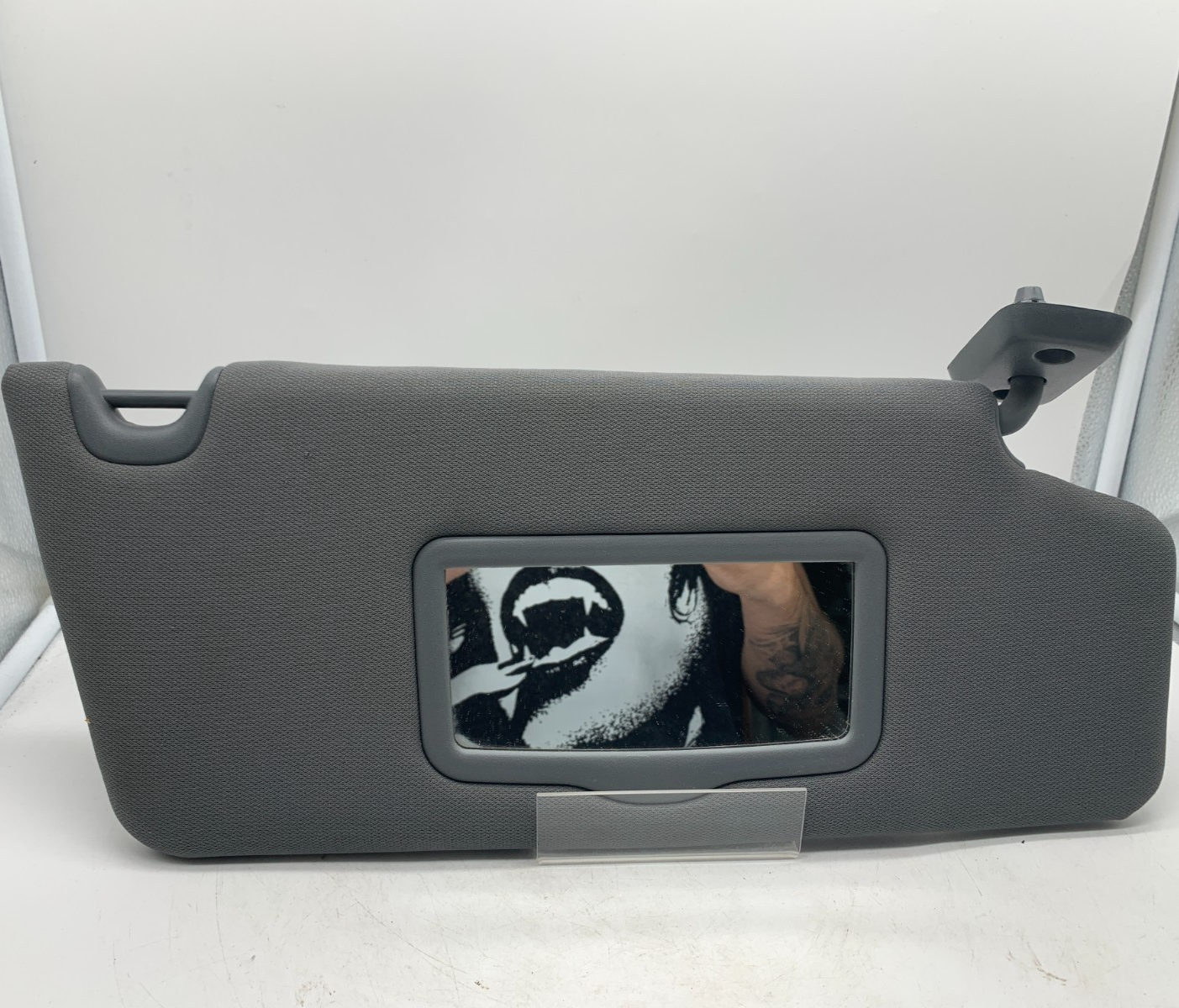 2011-2014 Ford F-150 Passenger Sun Visor Gray OEM A03B16004