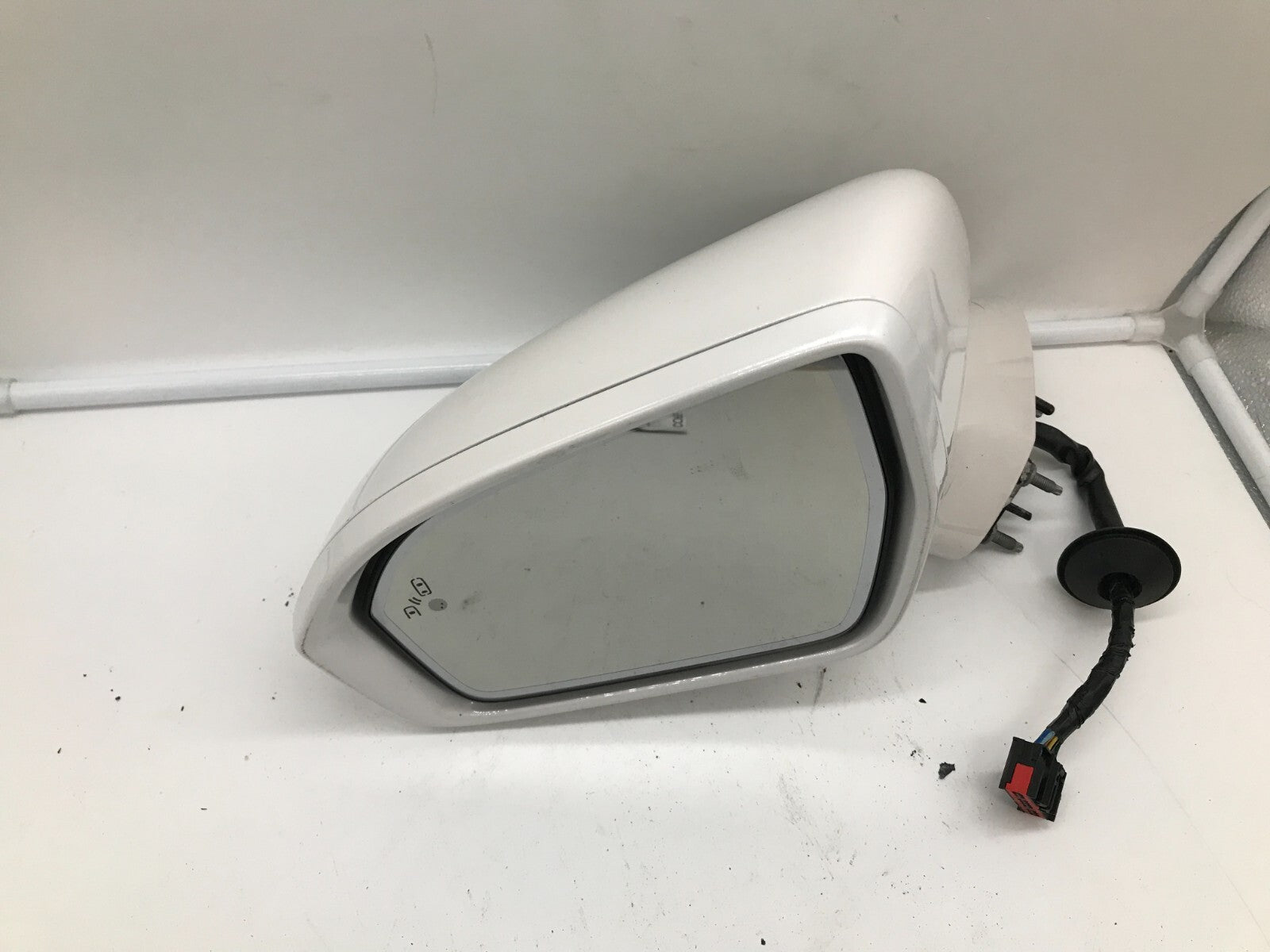 2016-2017 Lincoln MKZ Driver Side View Power Door Mirror BSA Camera C03B66004