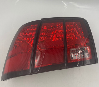 1999-2002 Ford Mustang Driver Side Tail Light Taillight OEM D01B59006