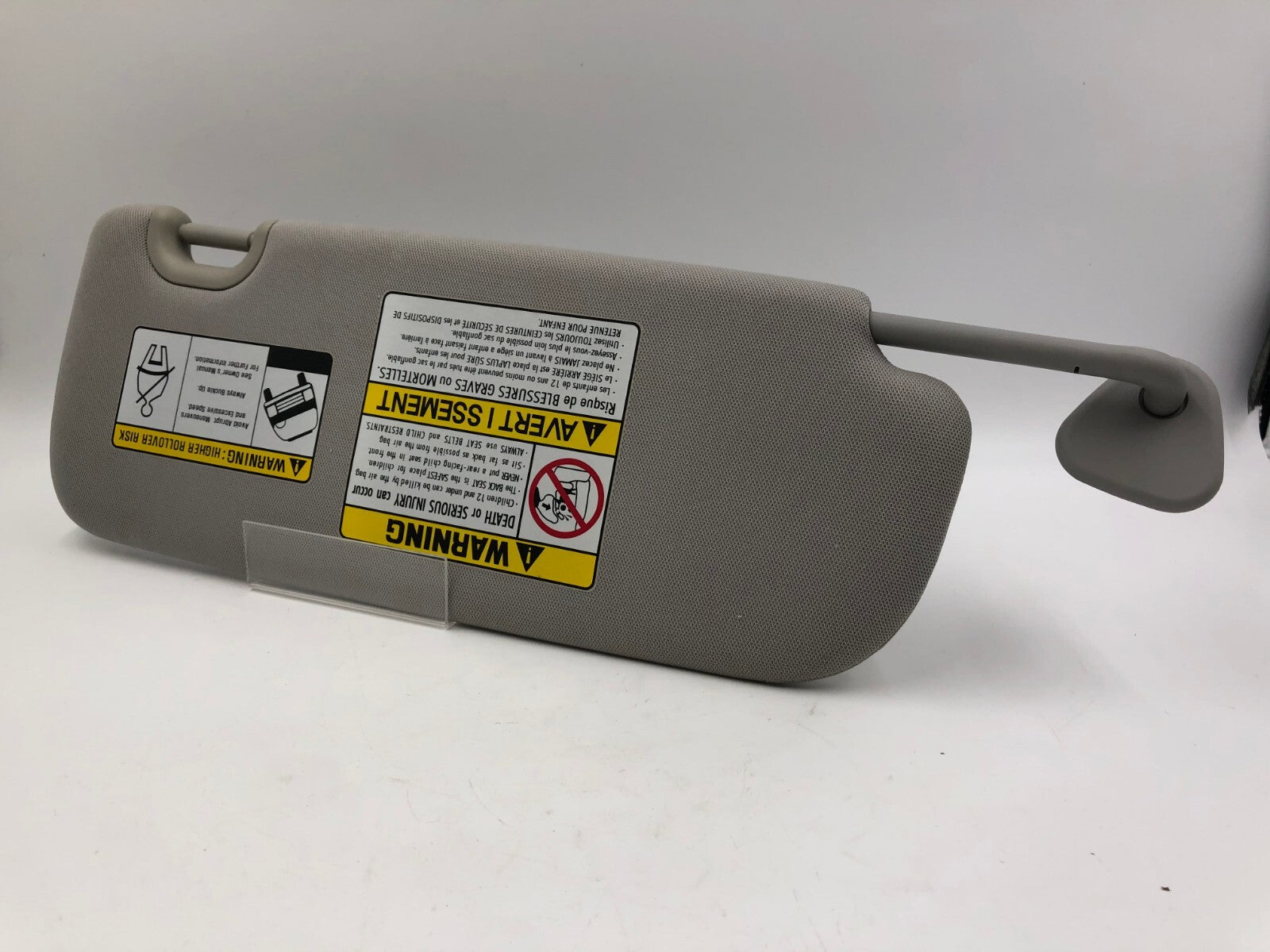 2013-2019 Hyundai Santa Fe Driver Sun Visor Gray Illuminated OEM A04B49050