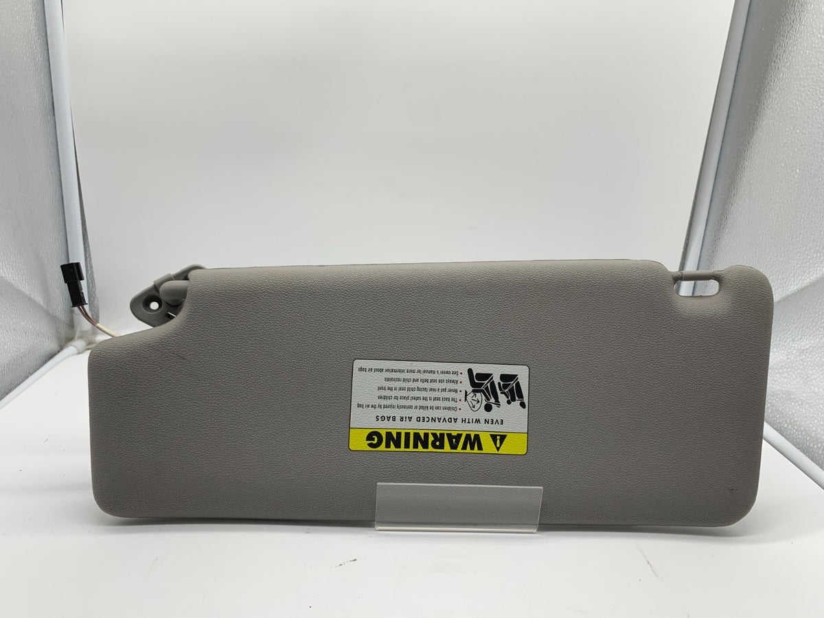 2005-2006 BMW X3 Passenger Sun Visor Gray Illuminated OEM C03B26035