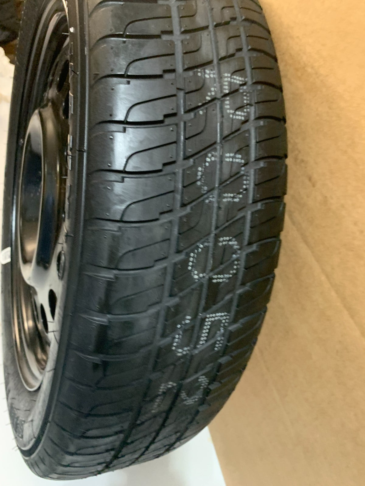 2013-2019 Ford Escape Spare Tire 17" Compact Donut with Jack Kit T165/70R17