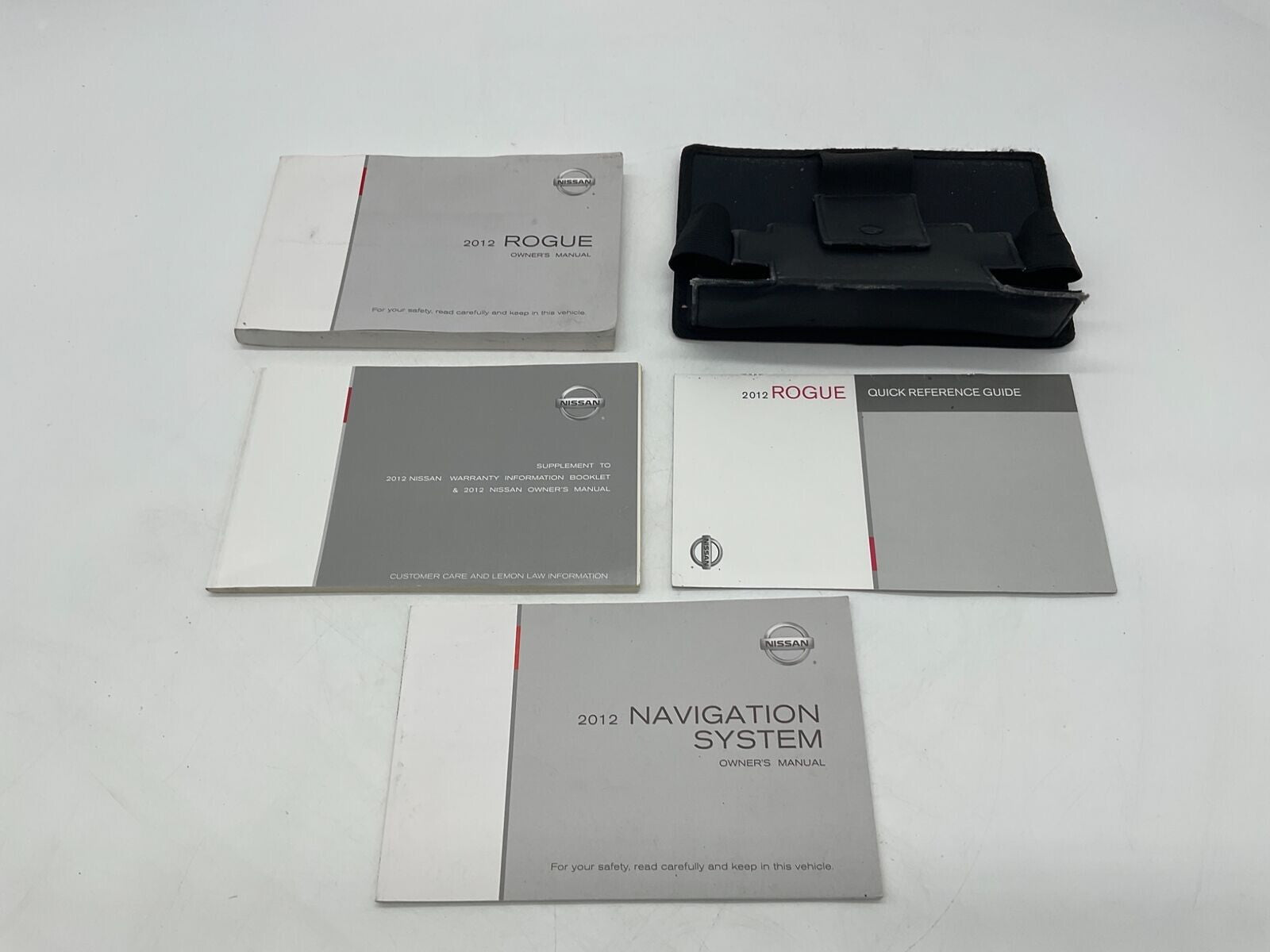 2005 Nissan Quest Owners Manual Set with Case OEM C02B26034