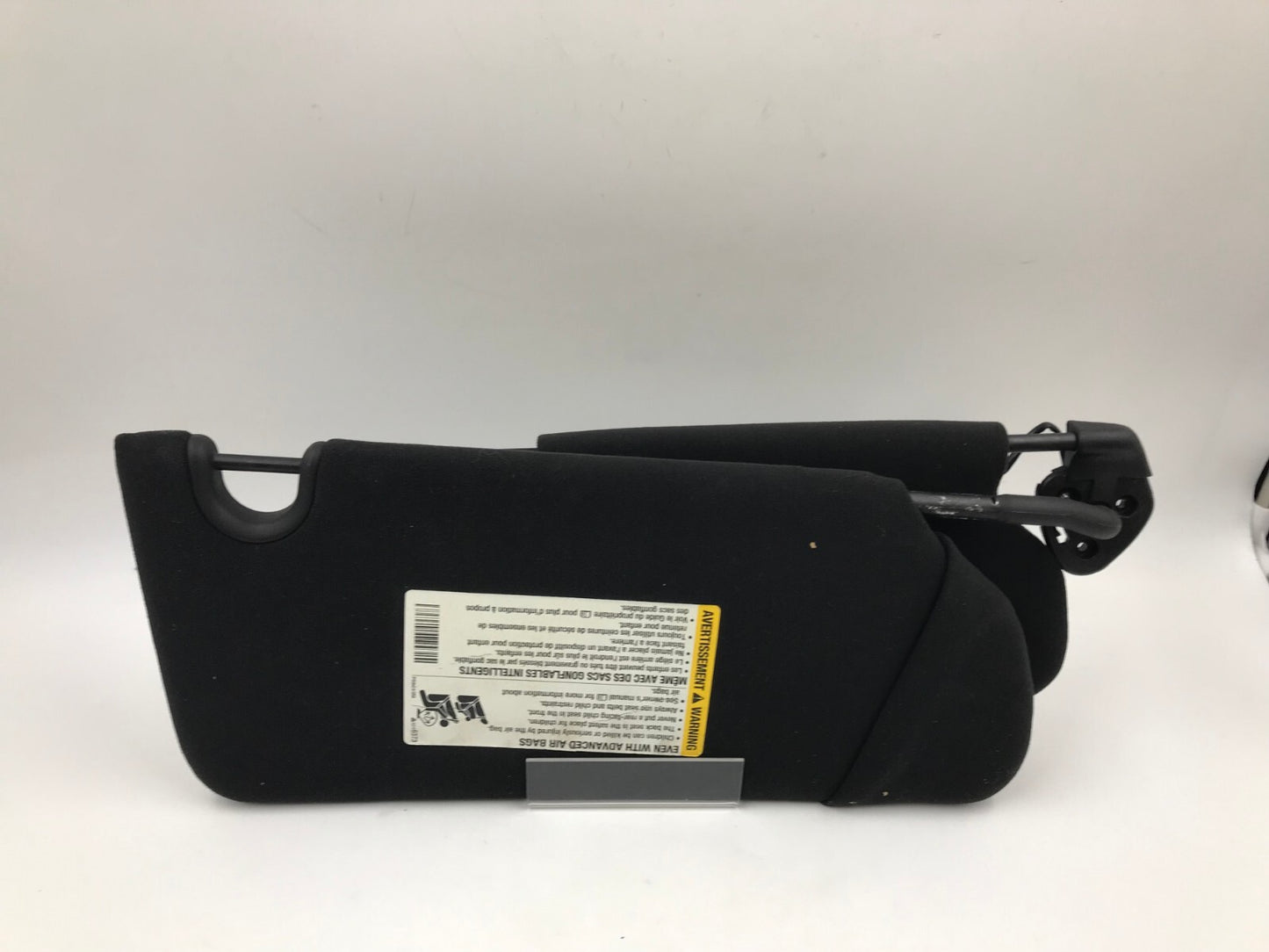 2006-2007 Cadillac DTS Driver Sun Visor Black Illuminated OEM D04B26050