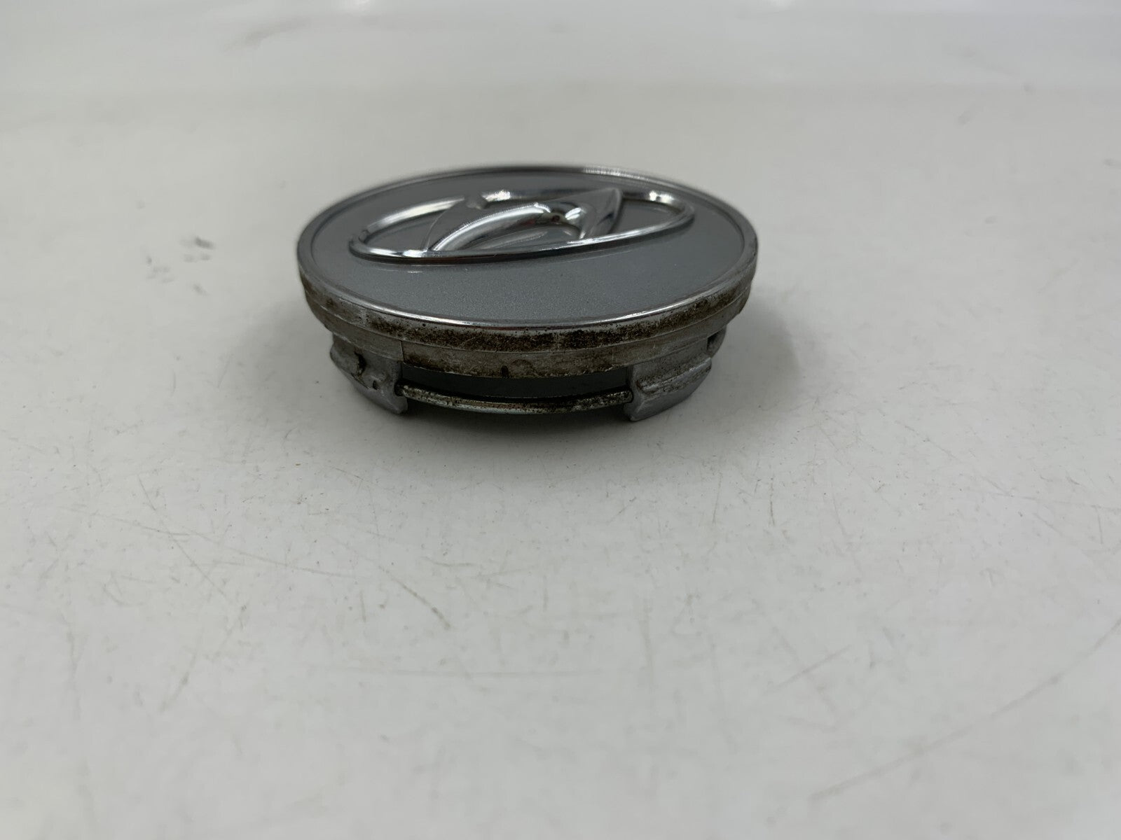 Hyundai Wheel Center Cap Gray 2-1/4 inch OEM D01B14040
