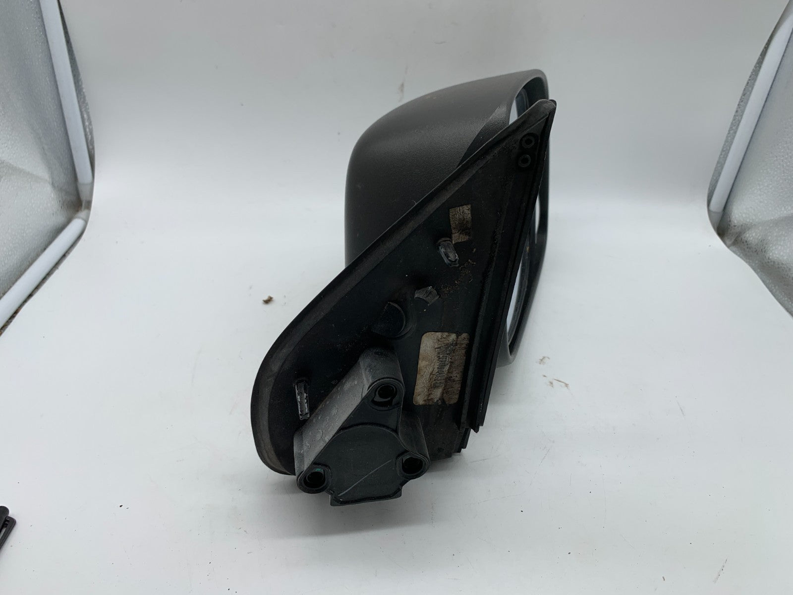 2004-2012 Chevrolet Colorado Passenger Side Manual Door Mirror Black B04B17003