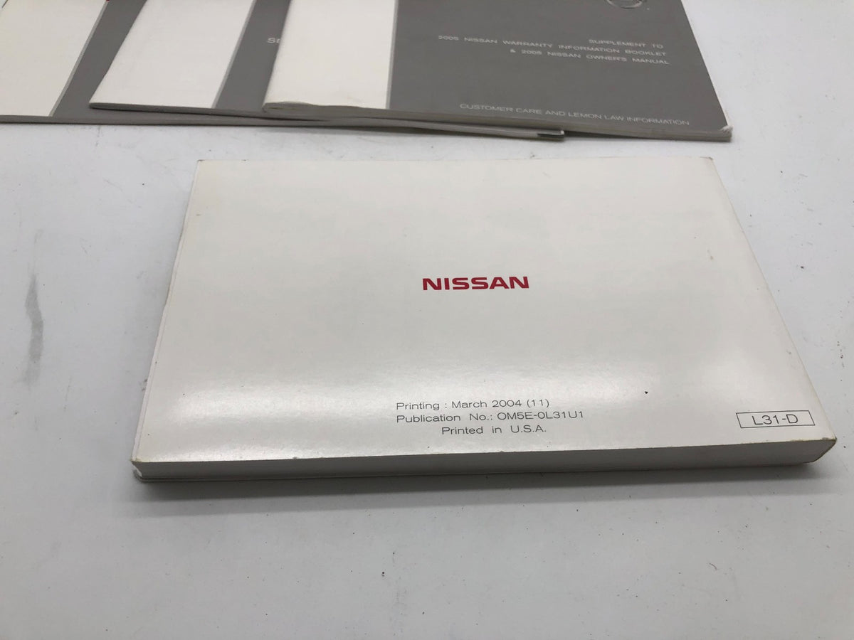2005 Nissan Altima Owners Manual Set with Case OEM R01B50002