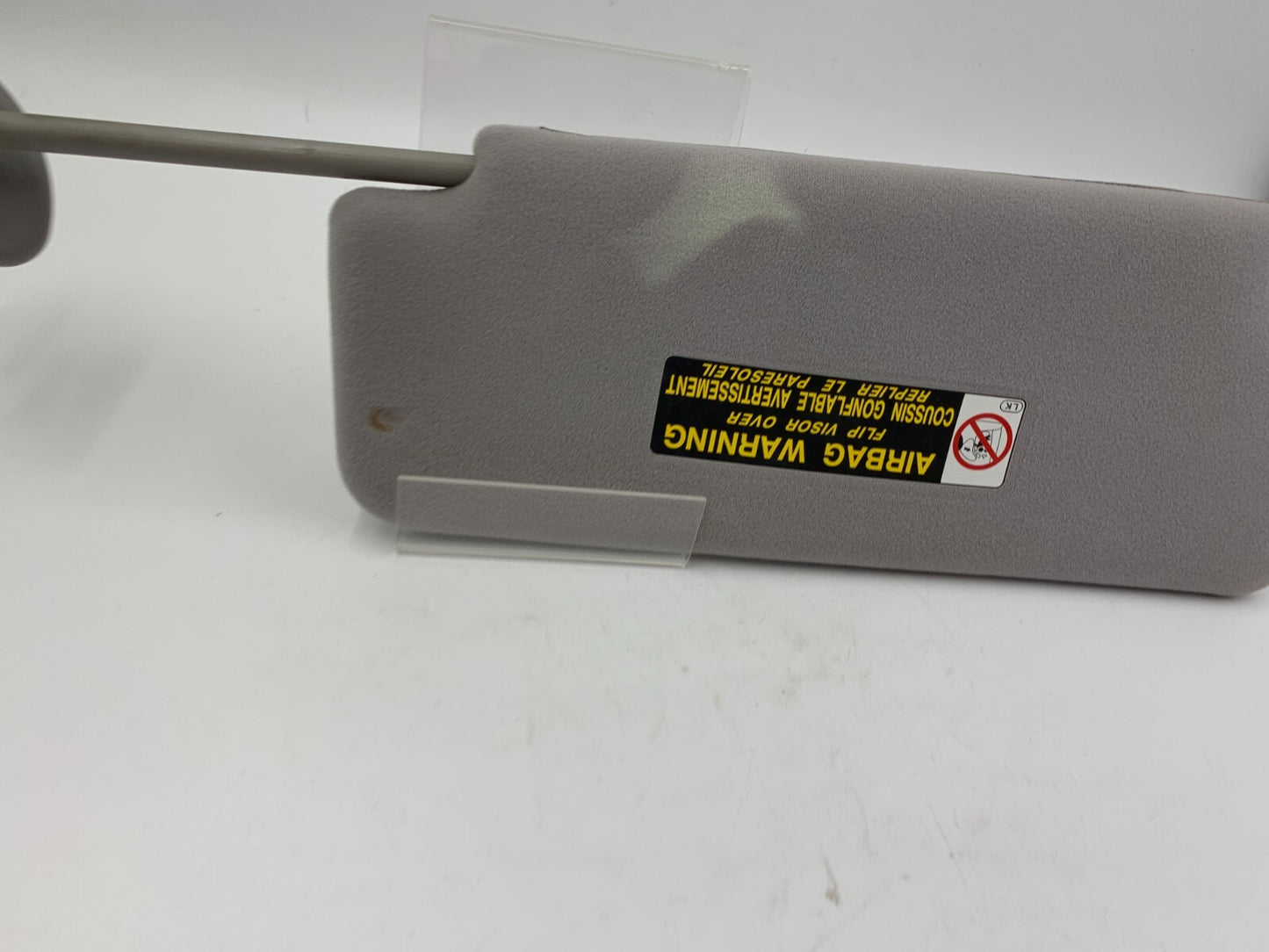 2005-2006 Lexus ES330 Passenger Sun Visor Gray Illumination B03B47065