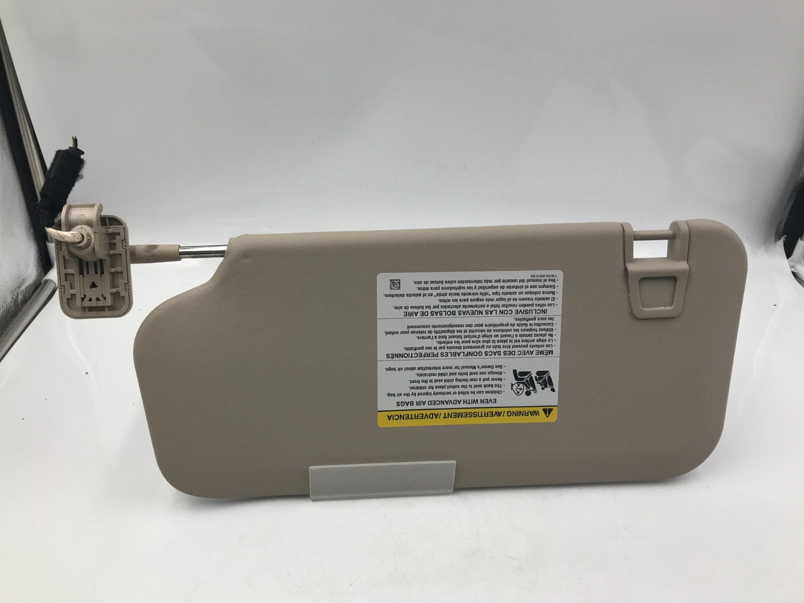 2020 Ford Escape Passenger Sun Visor Tan Illumination OEM D02B51048