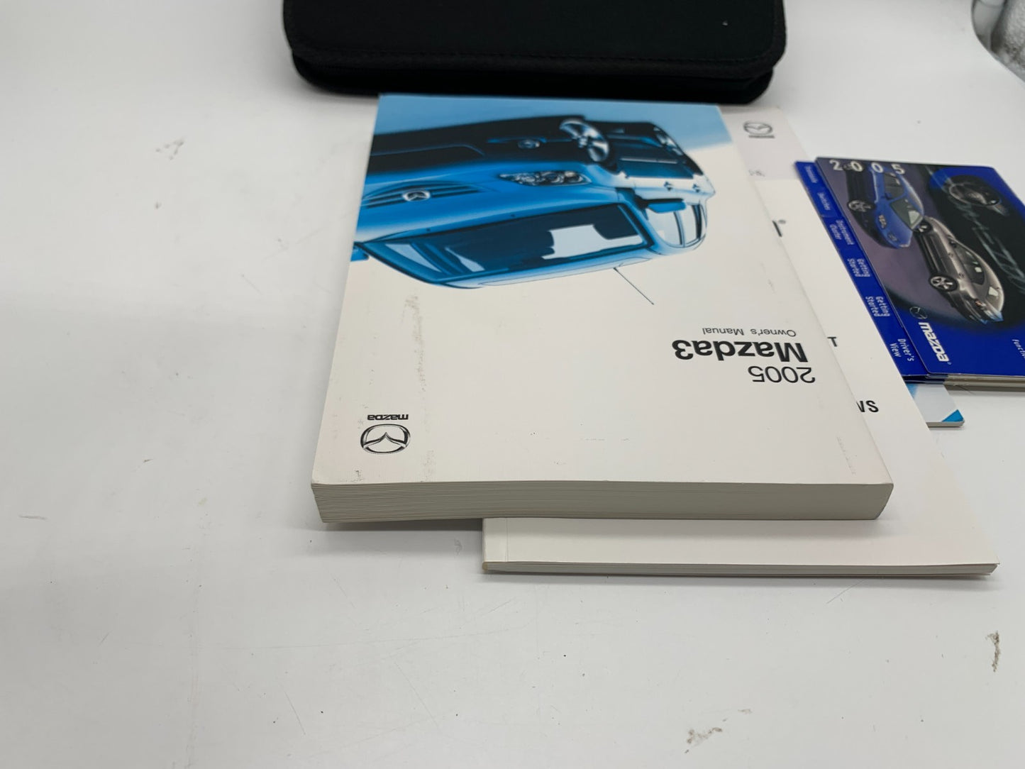 2005 Mazda 3 Owners Manual Warranty Guide Set with Case OEM B03B30008