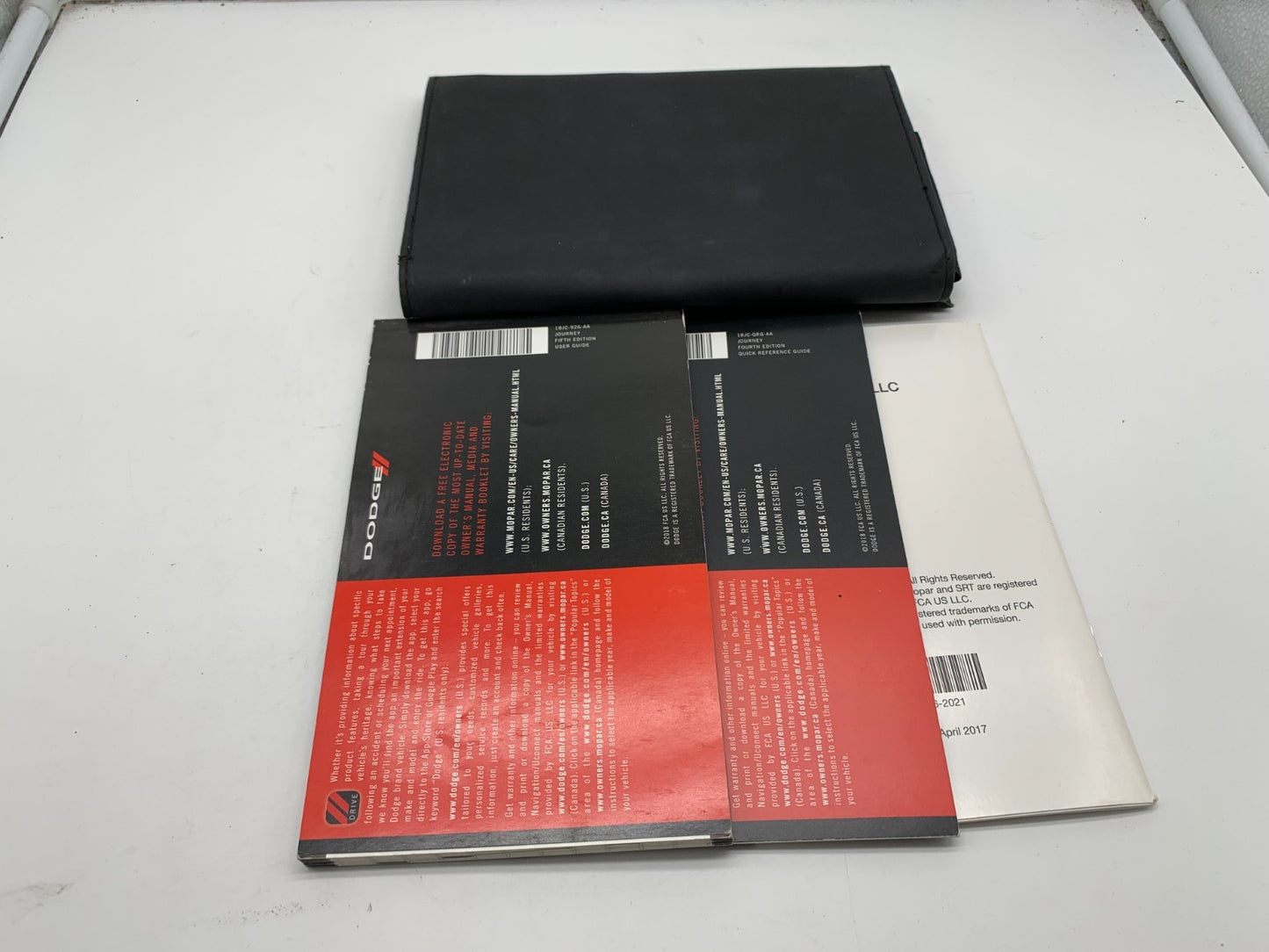 2018 Dodge Journey Owners Manual Set with Case OEM A02B37012