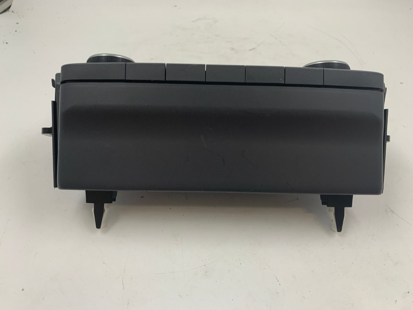 2018-2021 Hyundai Kona AC Heater Climate Control Temperature Unit OEM C03B66024
