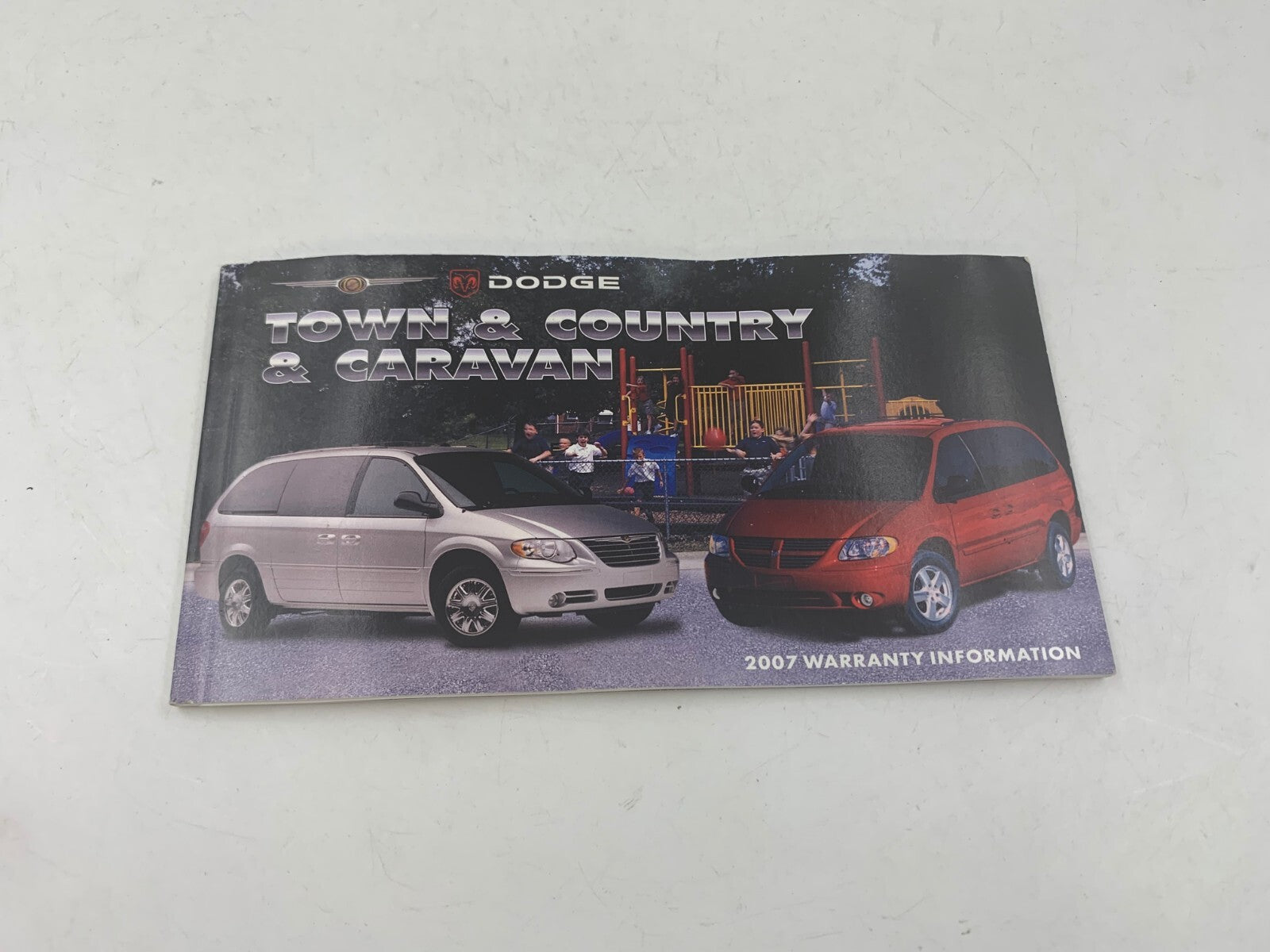 2007 Dodge Caravan Owners Manual Set with Case OEM C03B02088