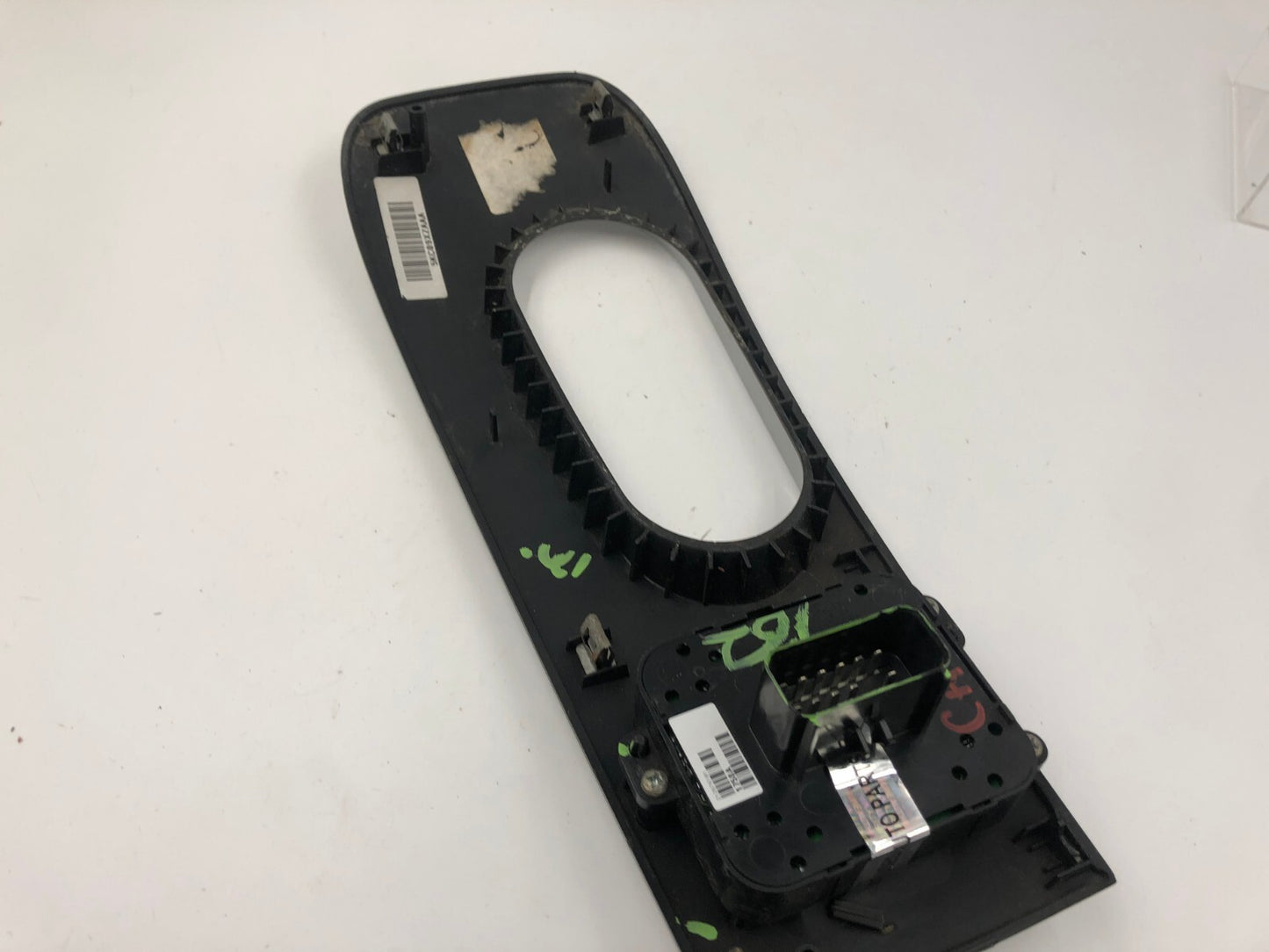 2004-2007 Jeep Liberty Master Power Window Switch OEM C01B52021