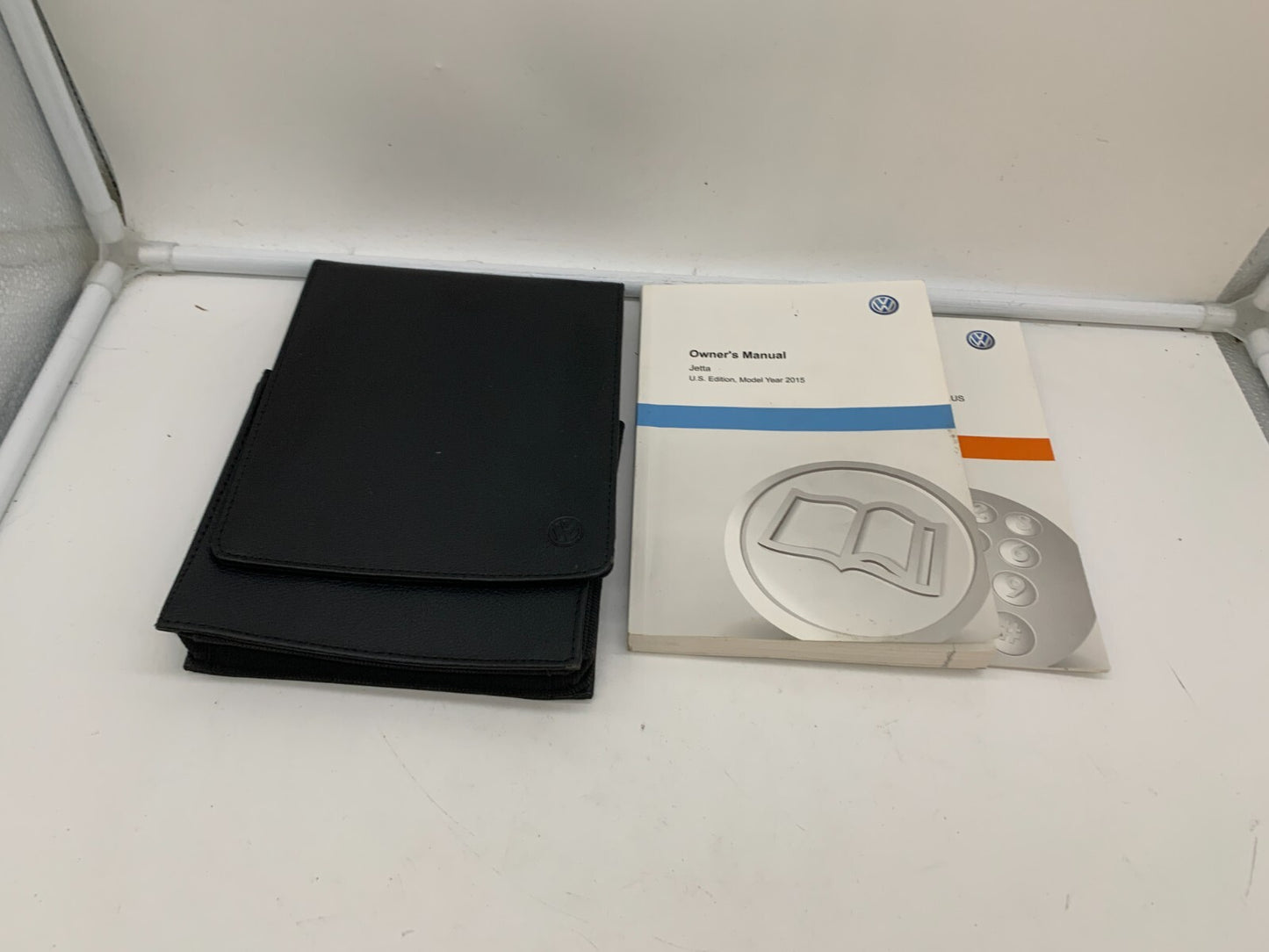 2015 Volkswagen Jetta Owners Manual Set with Case OEM A03B42005