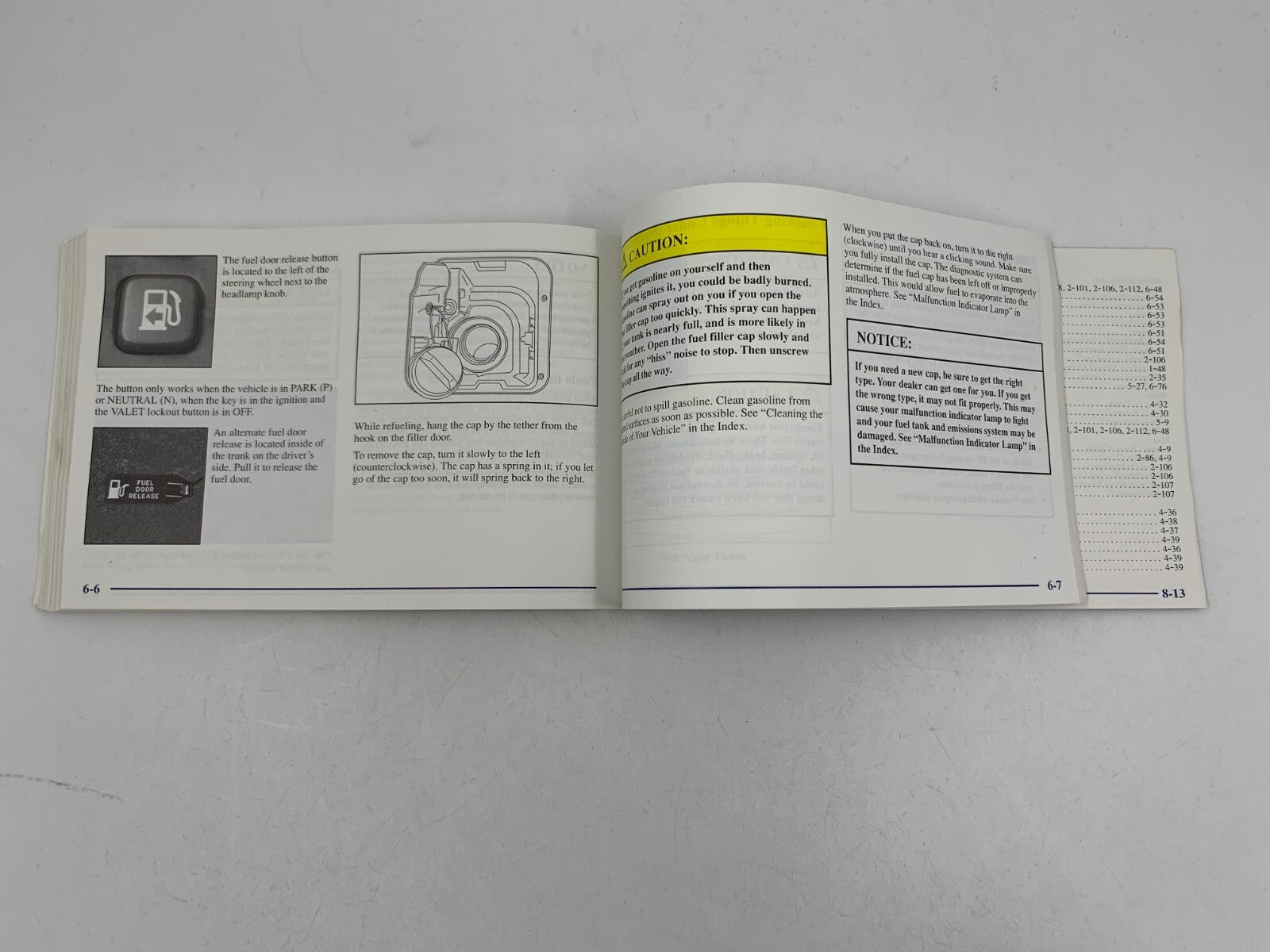 2001 Cadillac Deville Owners Manual Set with Case OEM A04B01041