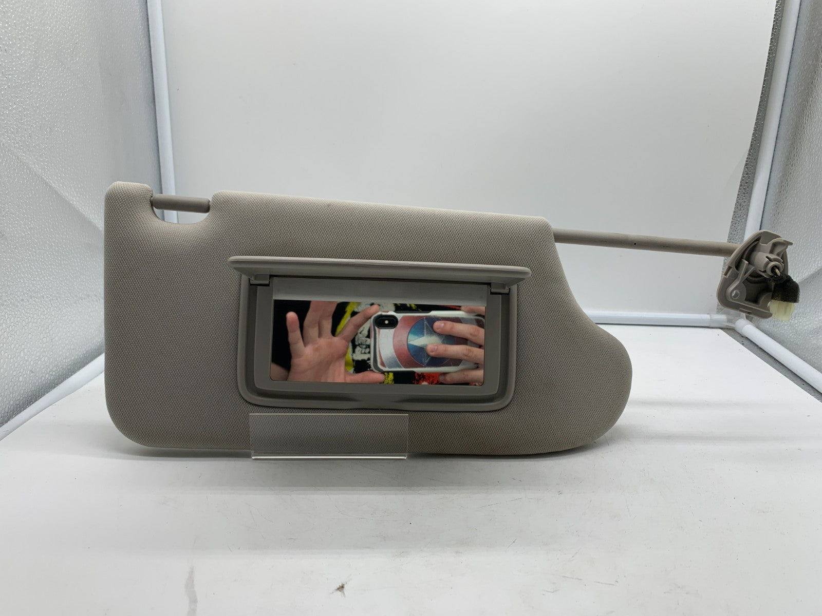 2011-2013 Infiniti M37 Passenger Sun Visor Illuminated Gray OEM A02B48067