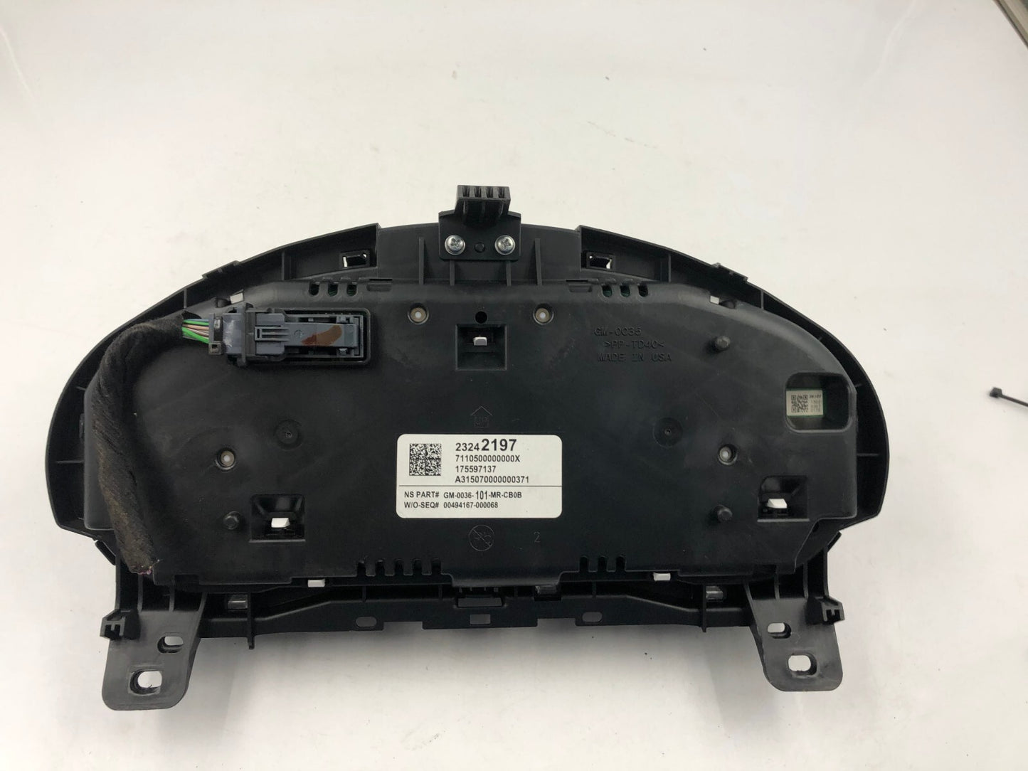 2015 Buick Regal Speedometer Instrument Cluster 11815 Miles OEM C04B64004