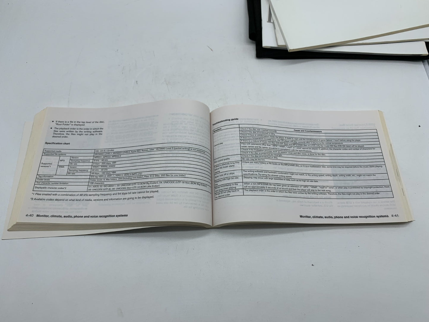 2015 Nissan Altima Sedan Owners Manual Set with Case OEM B02B24010