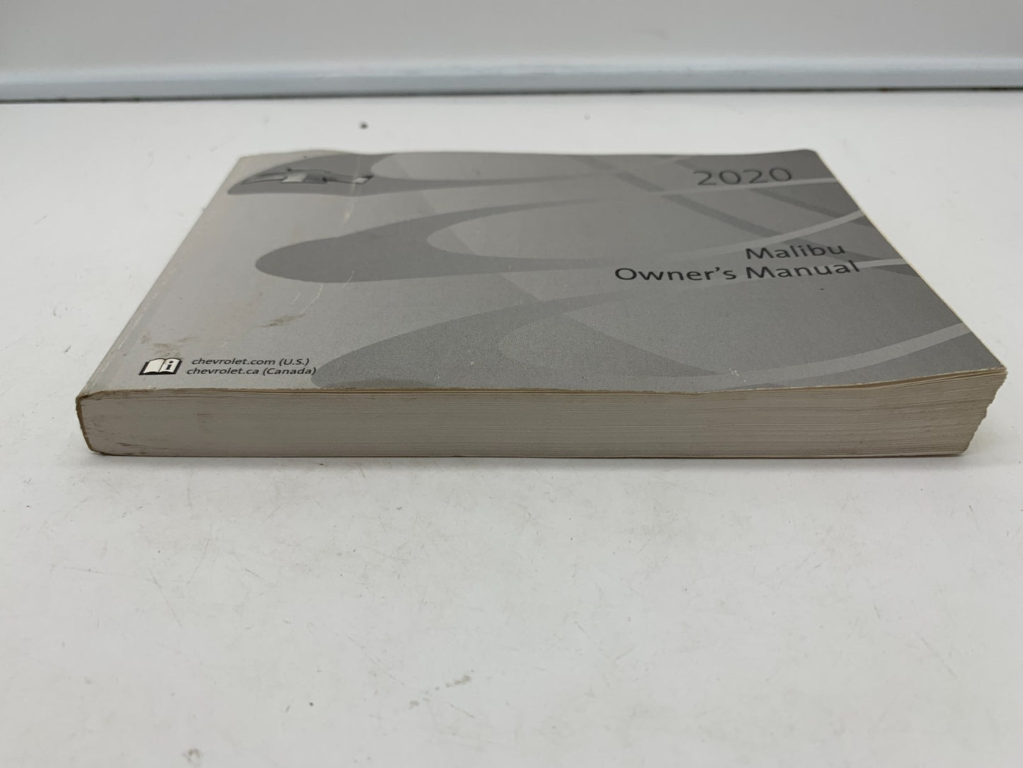 2020 Chevrolet Malibu Owners Manual OEM C03B23012