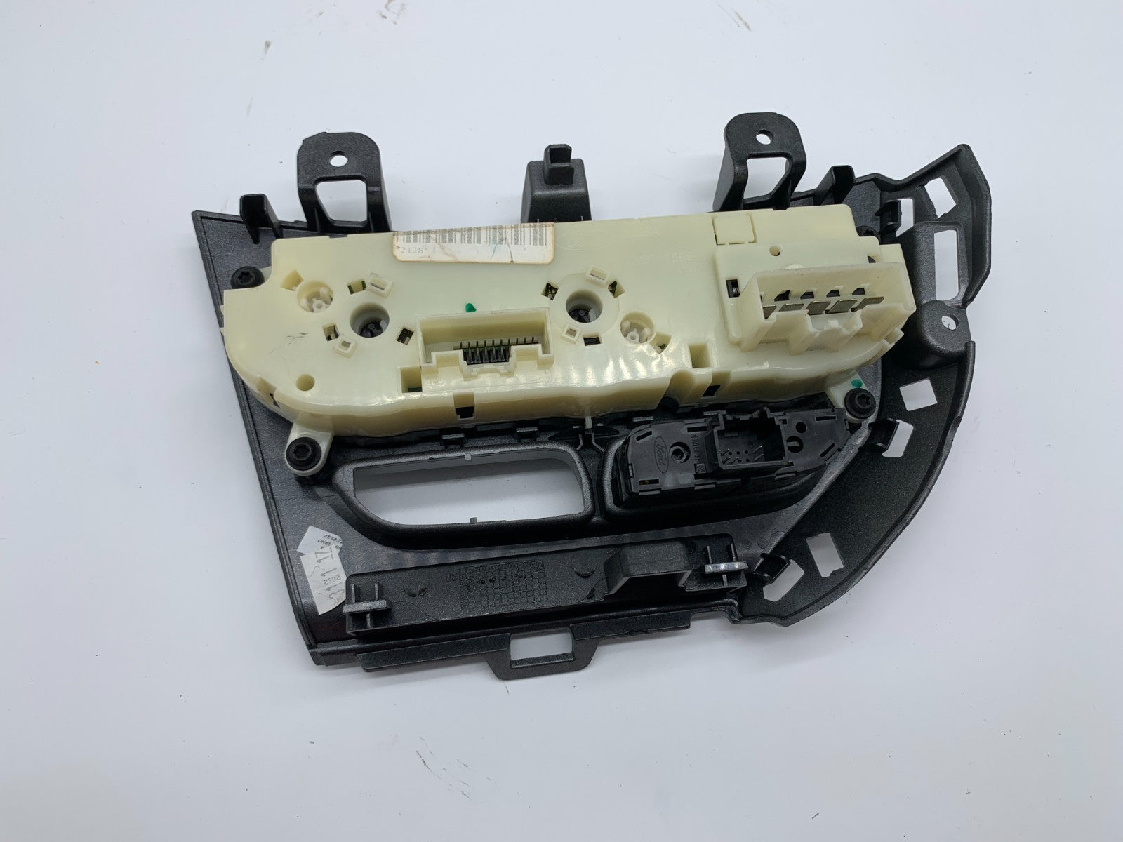 2012 Ford Focus AC Heater Climate Control Temperature Unit OEM C04B03007