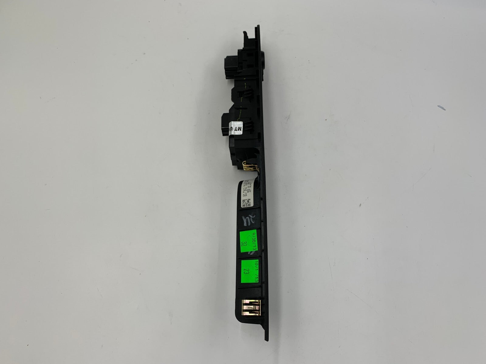 2014 Cadillac ATS Master Power Window Switch OEM C01B02084