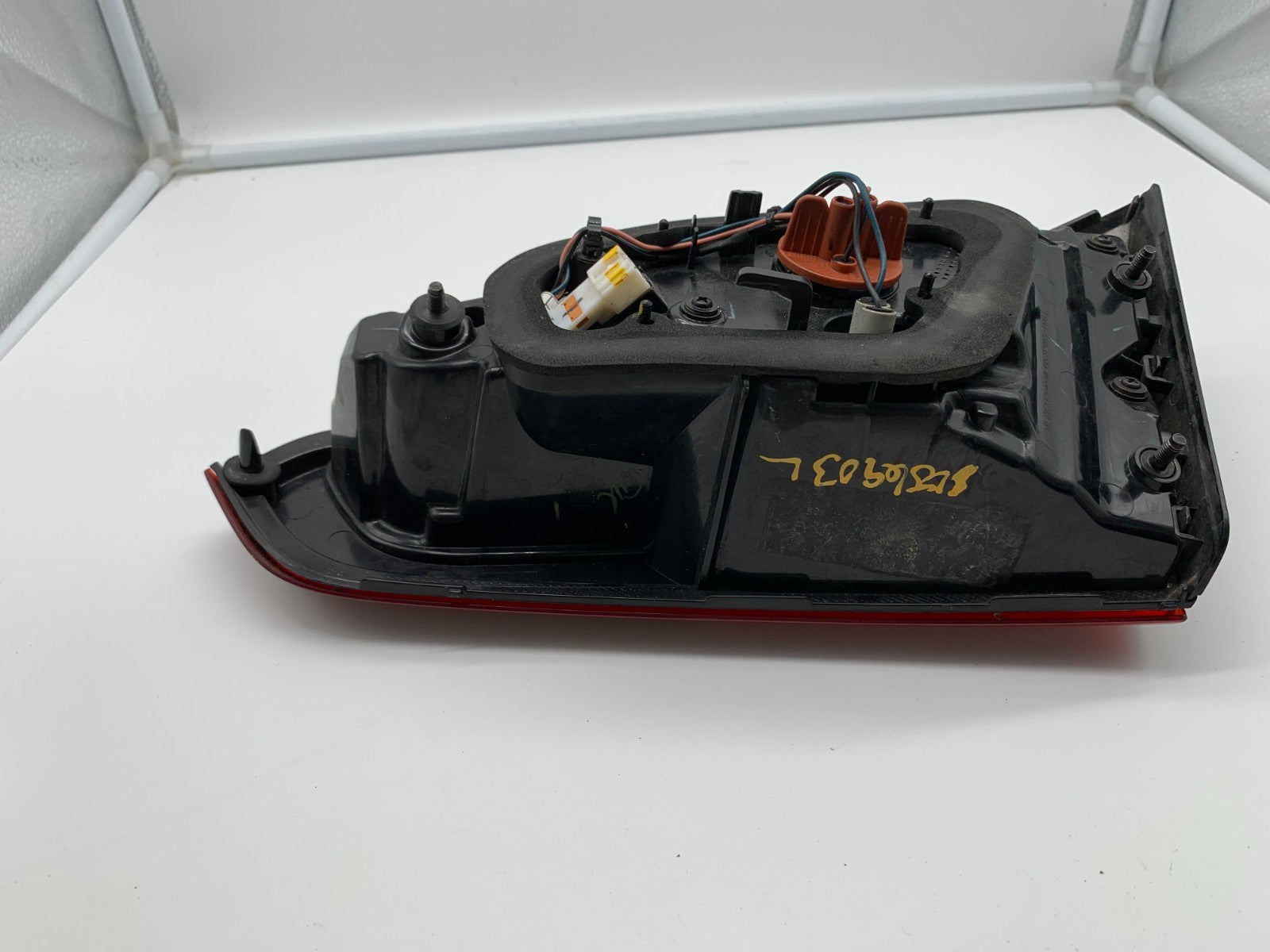 2017-2018 Kia Forte Driver Side Lid Mounted Tail Light Taillight OEM B03B55004