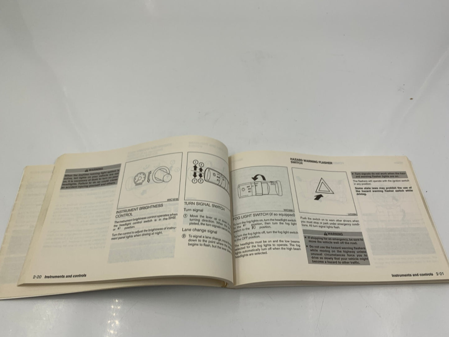 2007 Nissan Sentra Owners Manual OEM D03B25002