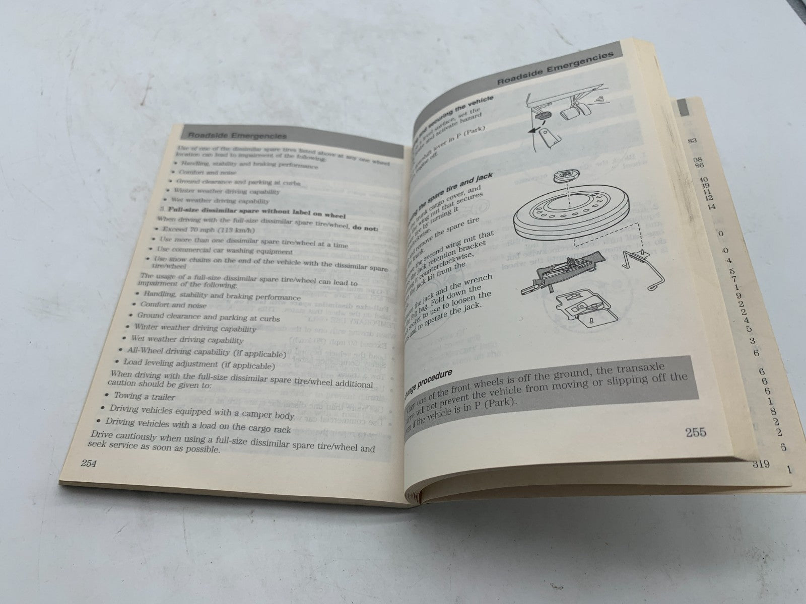 2008 Ford Taurus Owners Manual OEM A03B07008
