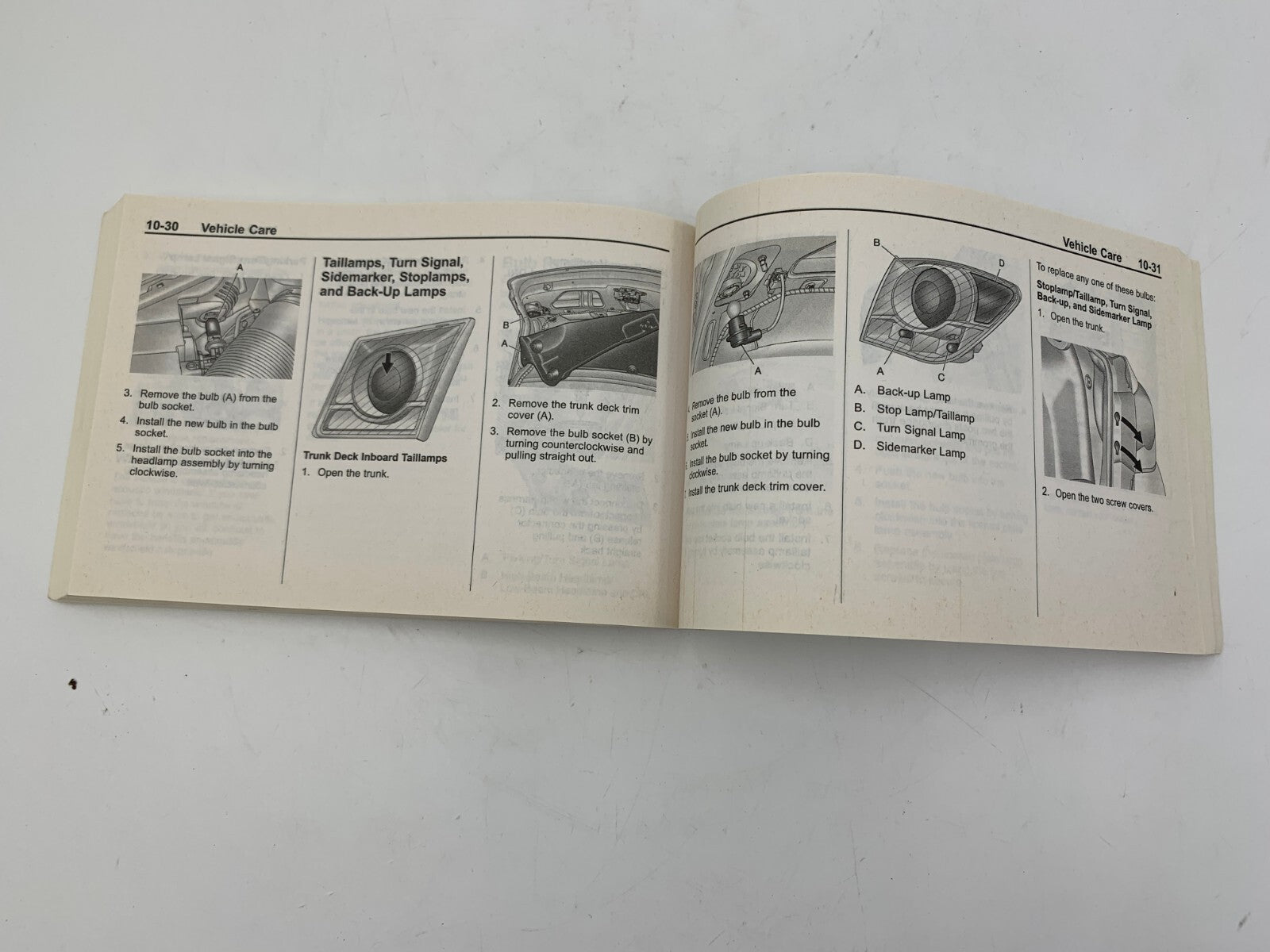 2011 Chevrolet Cruze Owners Manual OEM B03B32028