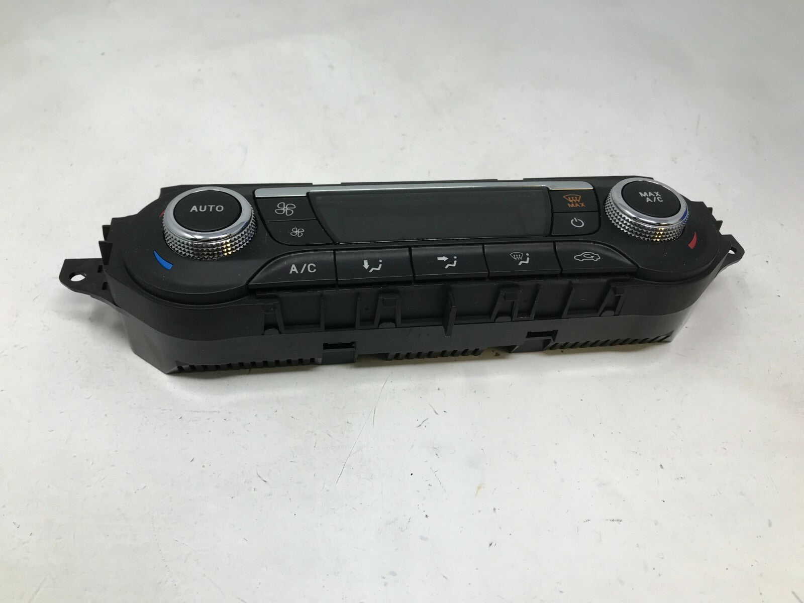 2015-2016 Ford Escape AC Heater Climate Control Unit OEM D02B17009