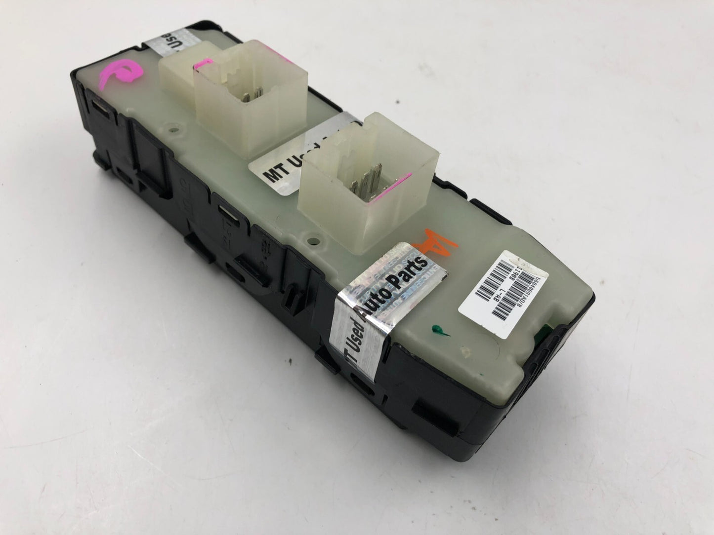 2007-2010 Dodge Caliber Master Power Window Switch OEM E03B45070