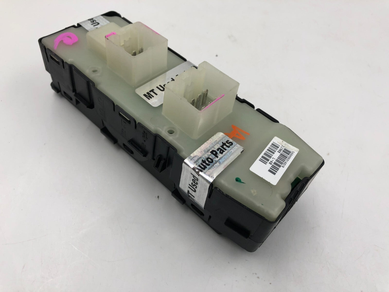2007-2010 Dodge Caliber Master Power Window Switch OEM E03B45070