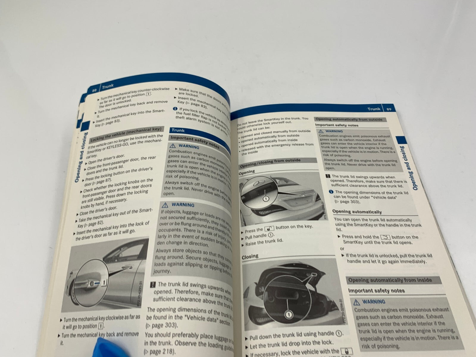 2016 Mercedes CLA Owners Manual Set with Case OEM E03B62007