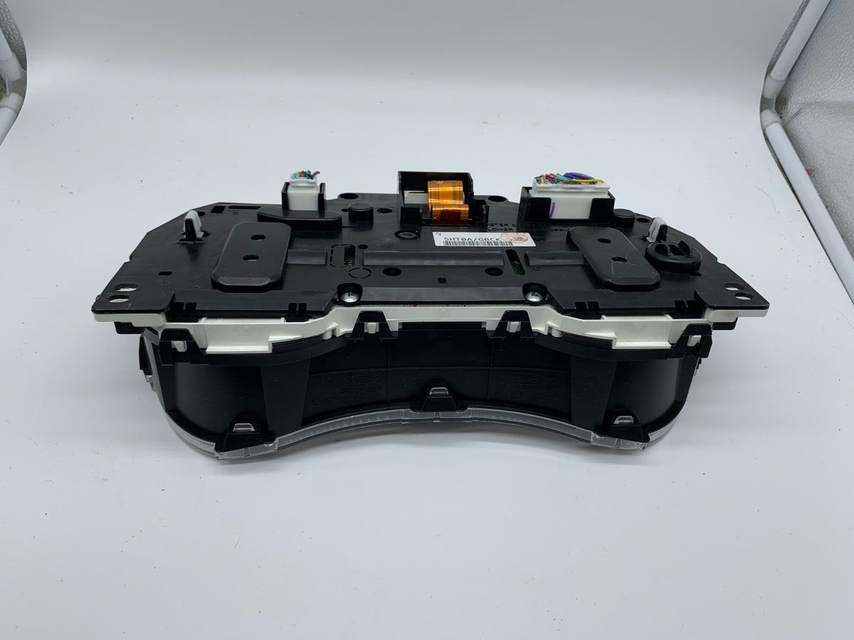 2019-2020 Nissan Sentra Speedometer Instrument Cluster 31333 Miles OEM A02B24003