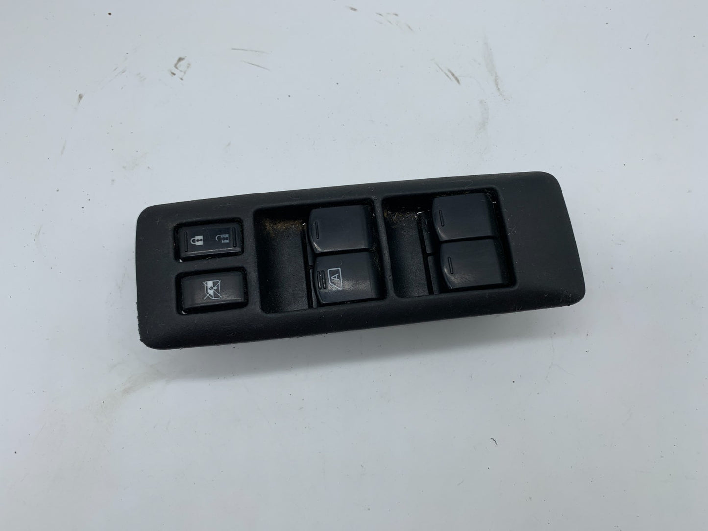 2011-2015 Nissan Rogue Master Power Window Switch OEM B02B01004