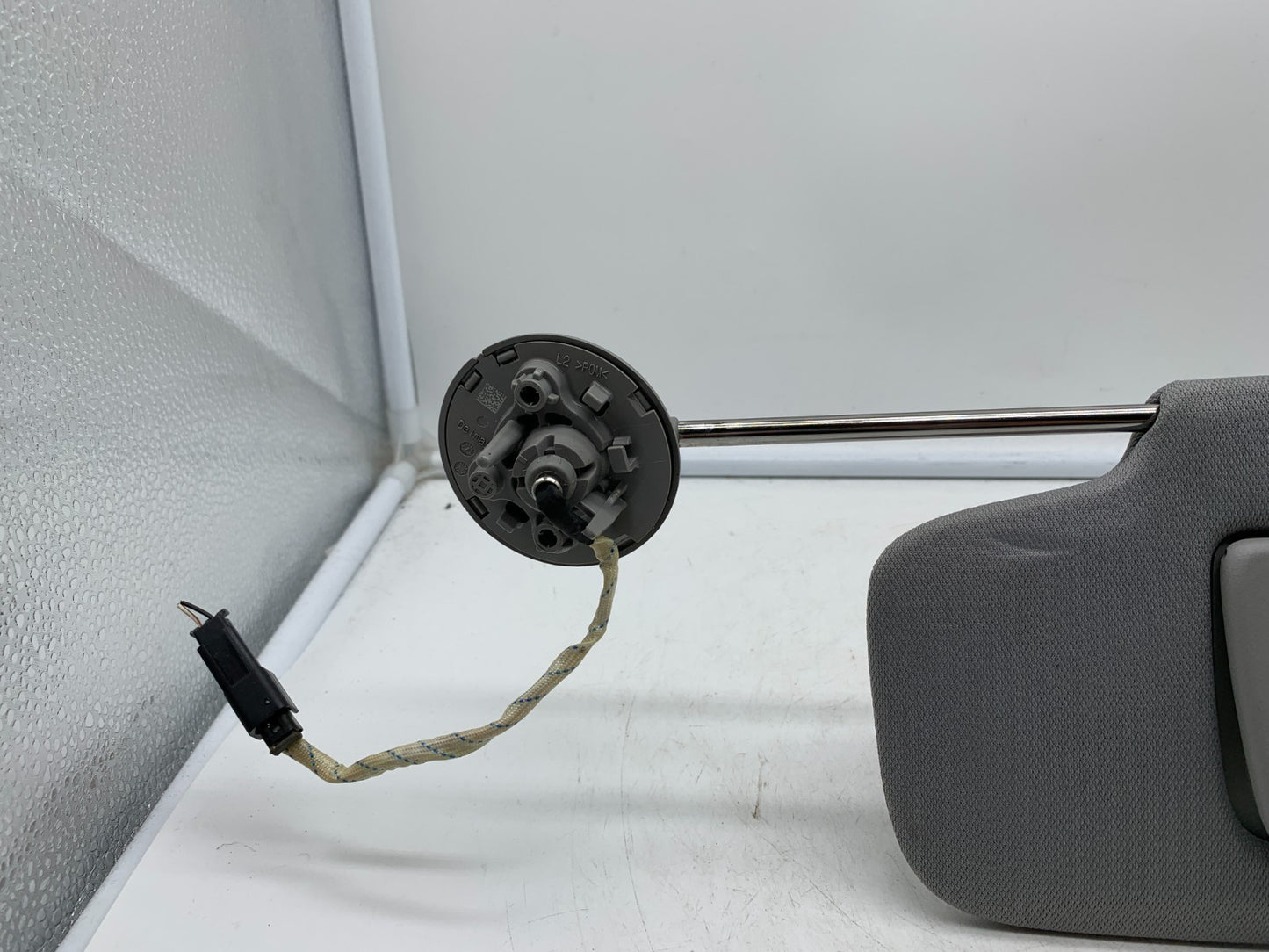 2018-2019 Chevrolet Equinox Driver Sun Visor Gray Illuminated OEM A03B14059